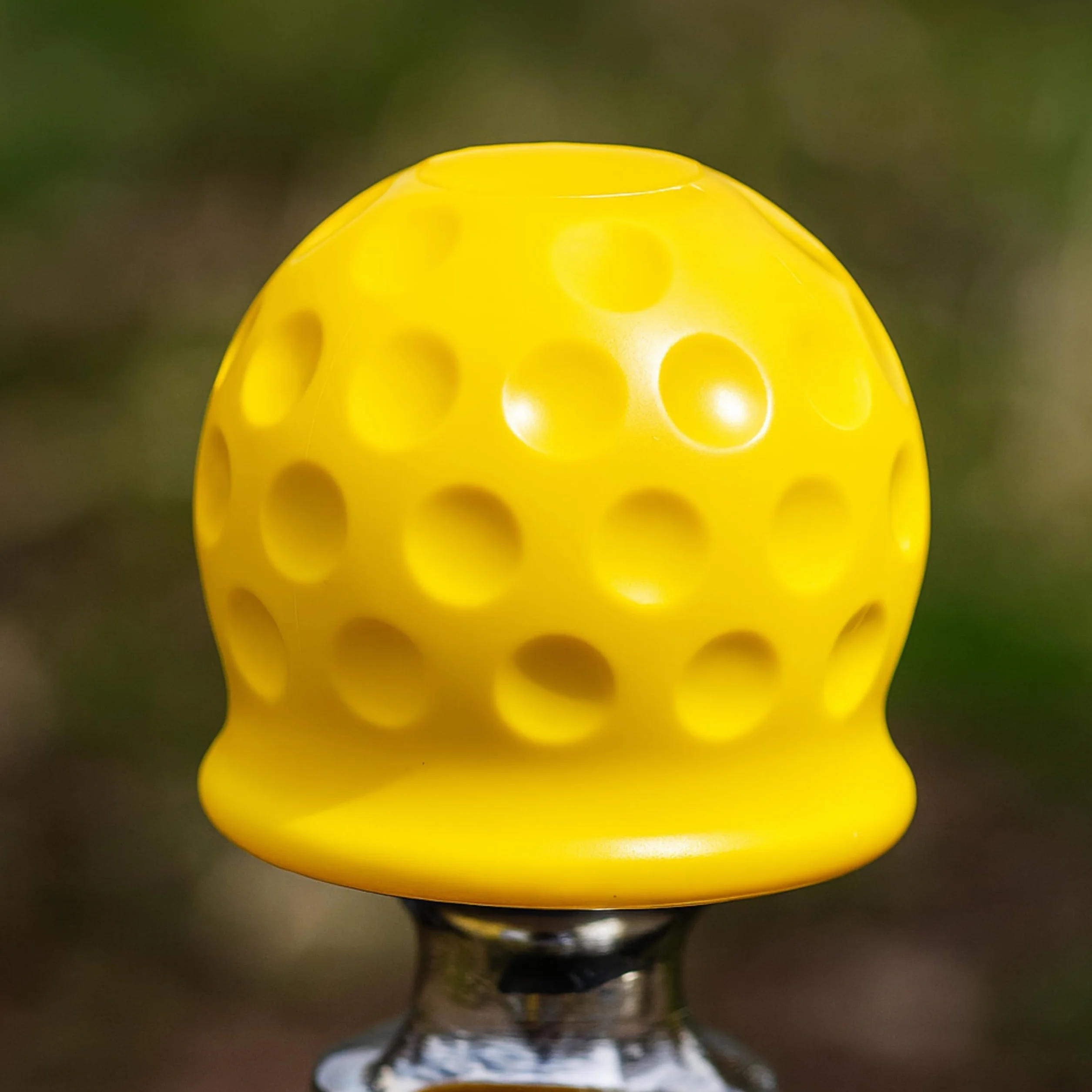 Osłona na hak holowniczy, 1 sztuka, w kolorze żółtym, z tworzywa sztucznego, do haków kulowych Ø 50 mm, w kształcie piłki golfowej, przyczepka do haka holowniczego, nasadka do haka holowniczego