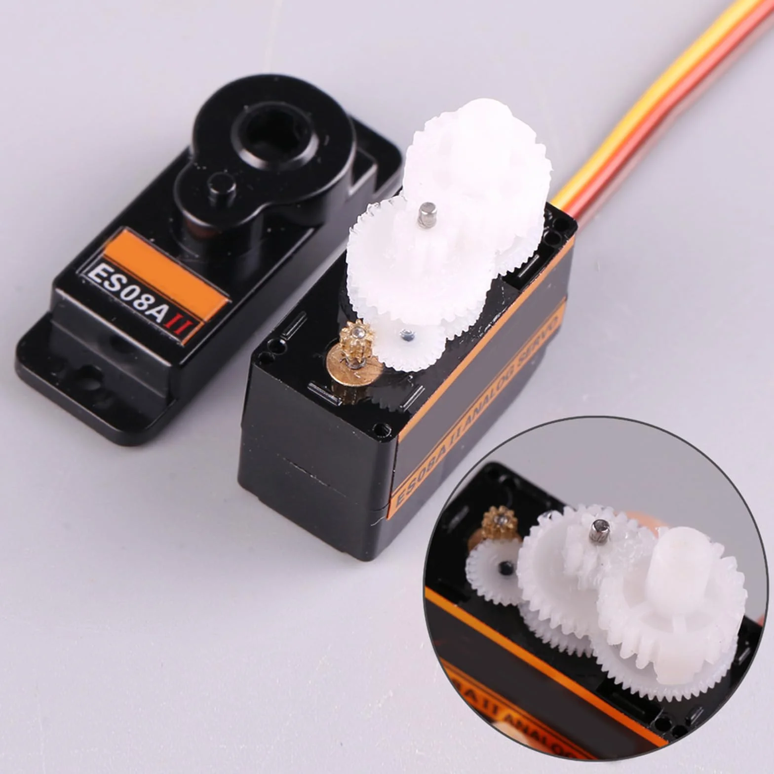 ES08A II 9g Servo Gear Analogowe serwo 1,8 kg/sek. Do modeli samolotów Stałe skrzydło 3D wymiana samolotów