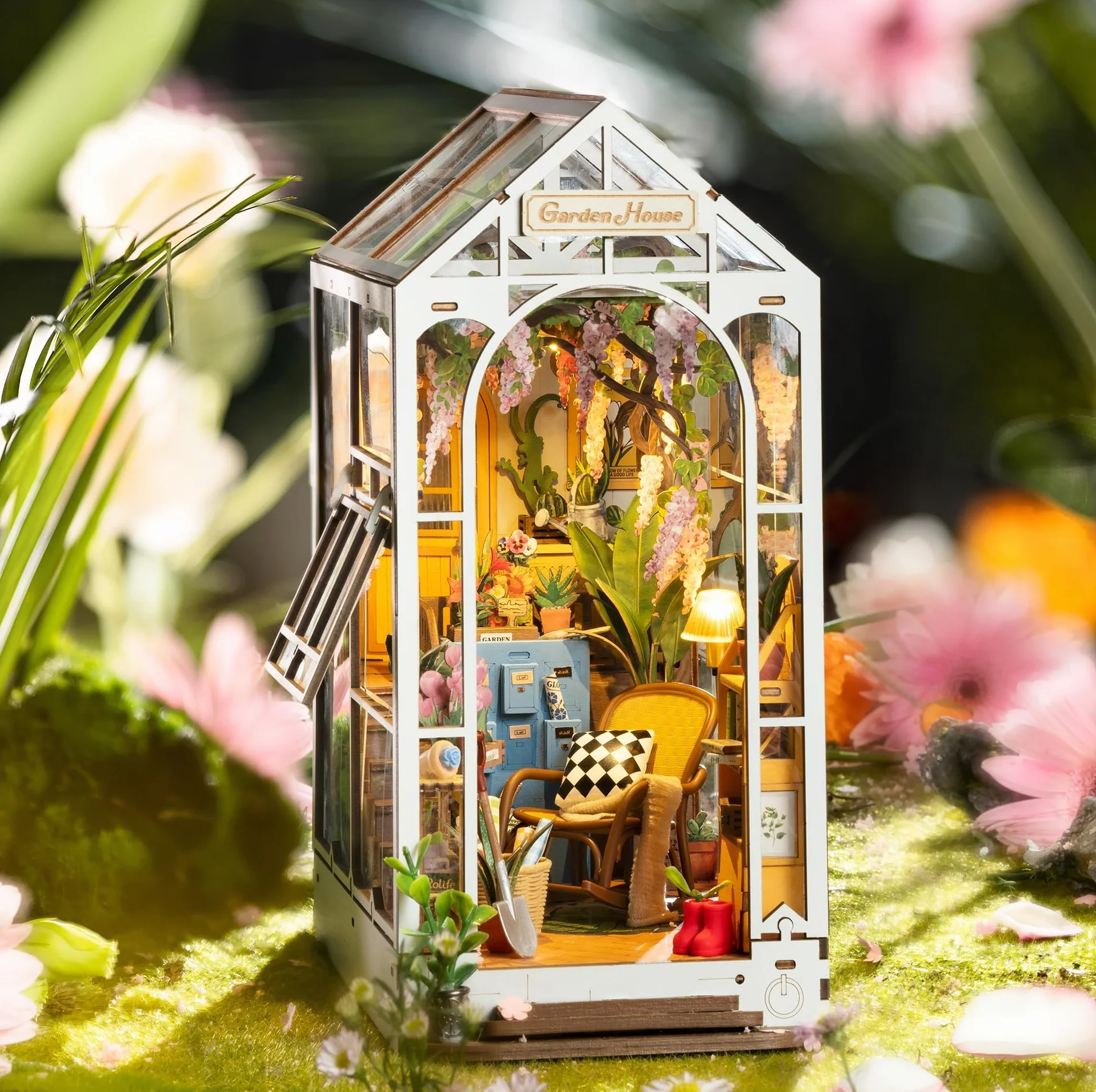 ROBOTIME Book Nook Kit domek ogrodowy ze światłami LED, zestaw do samodzielnego wykonania miniaturowy domek dla lalek 3D, drewniane puzzle, Booknook, półka na książki, dekoracja, prezent