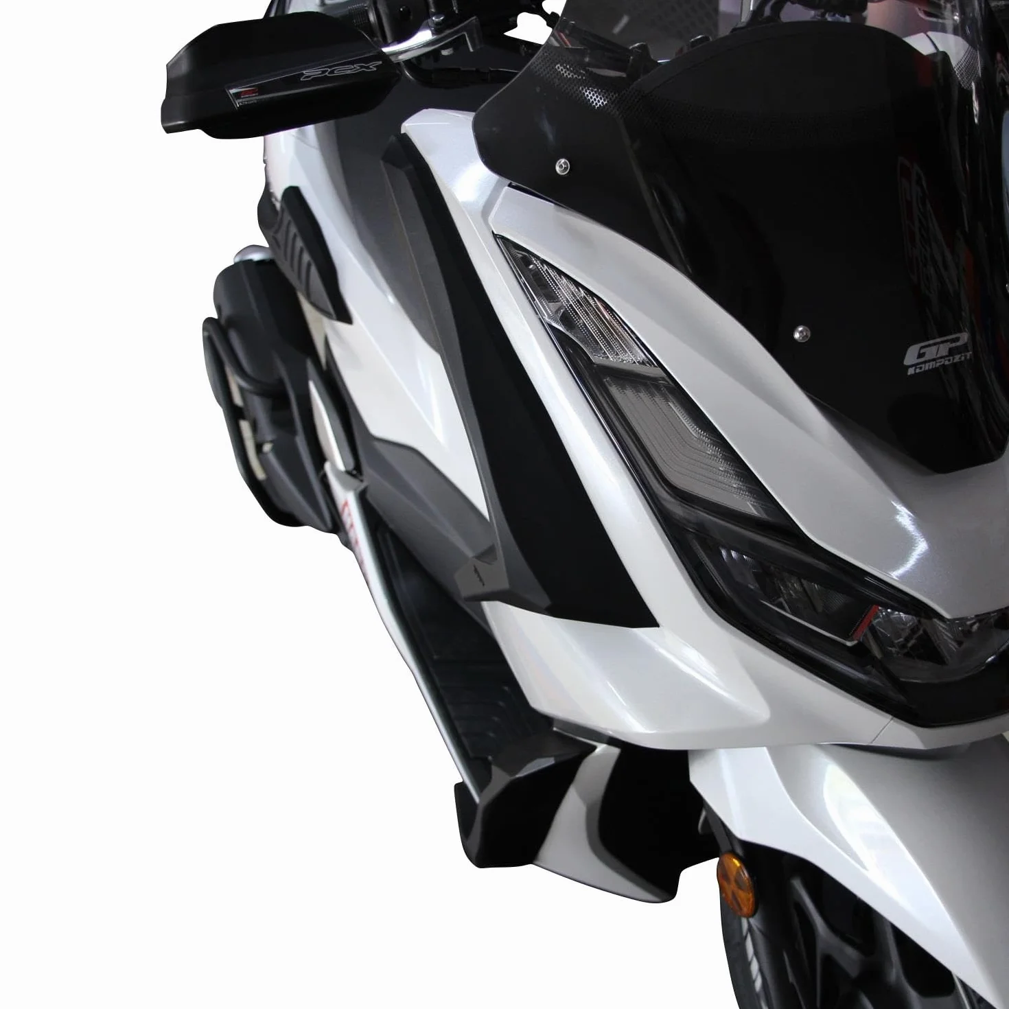 GP Kompozit Dla PCX 125/150 2021-2023 kompatybilna osłona górnej nogi czarna