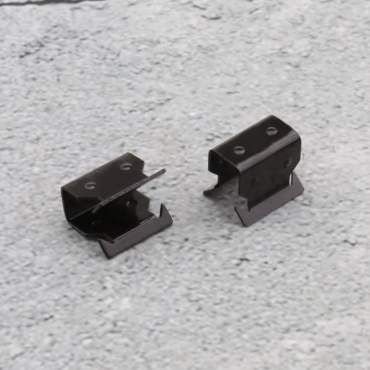 6 sztuk klipsów do paneli osłony komory silnika kompatybilne z Ford Focus MK2 1329640 z przodu poniżej przedniej szyby, kolor metalowy czarny, części wnętrza pojazdu, części zamienne