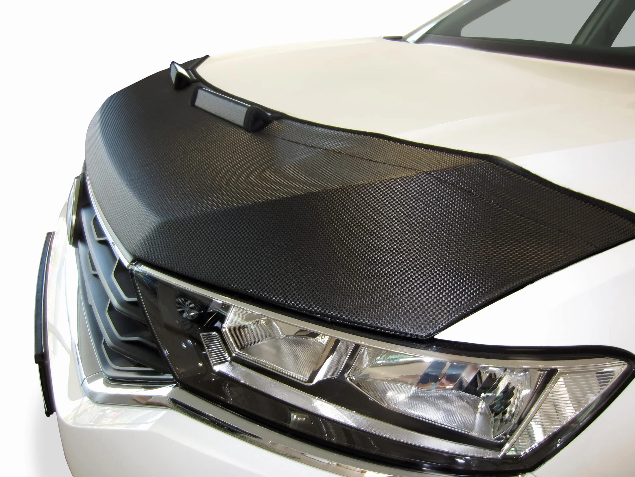 Osłona maski Carbon Auto Bra kompatybilna Nissan Navara III D40 2005-2015 Pathfinder III R51 2004-2013