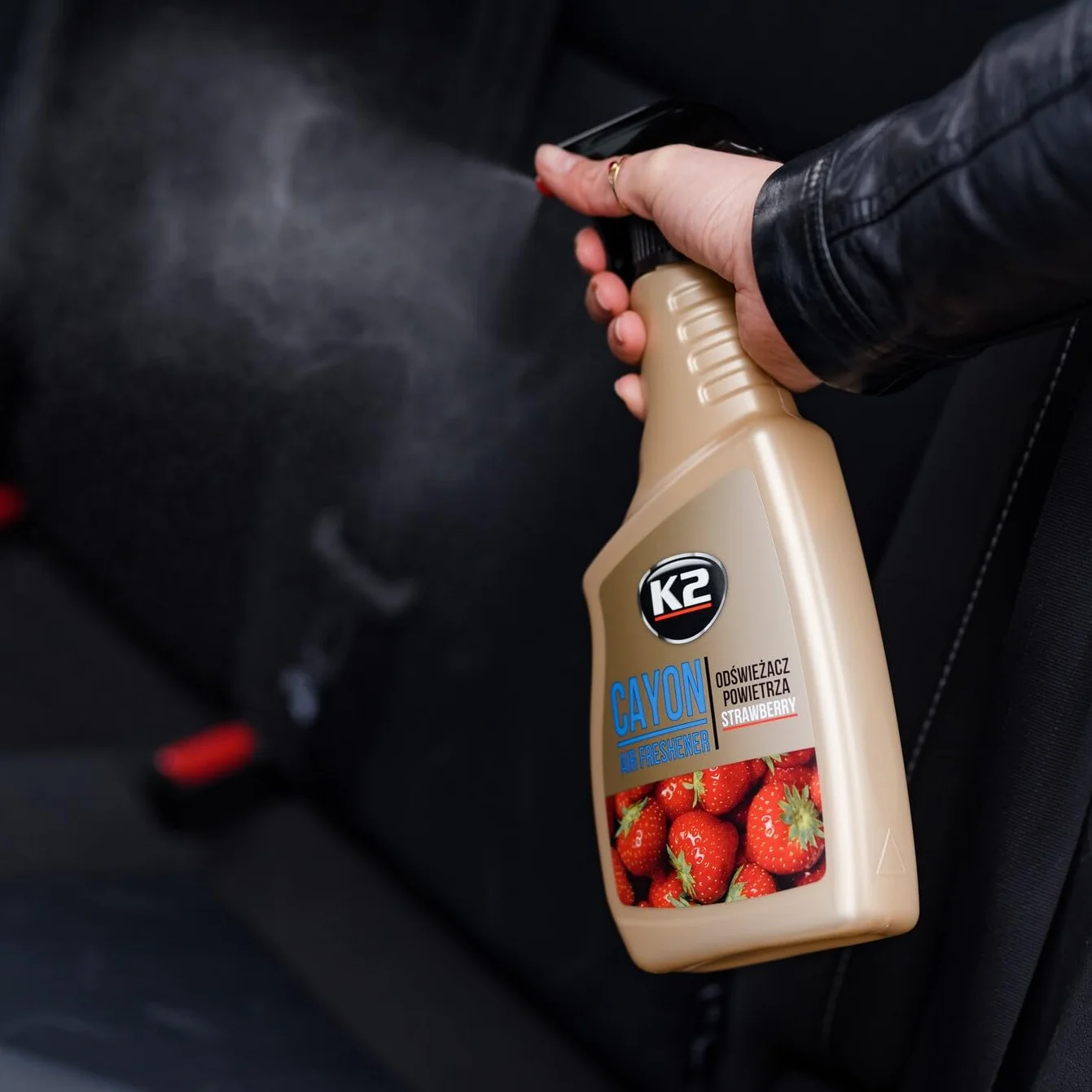 K2 DEOCAR TRUSKAWKA 700 ML