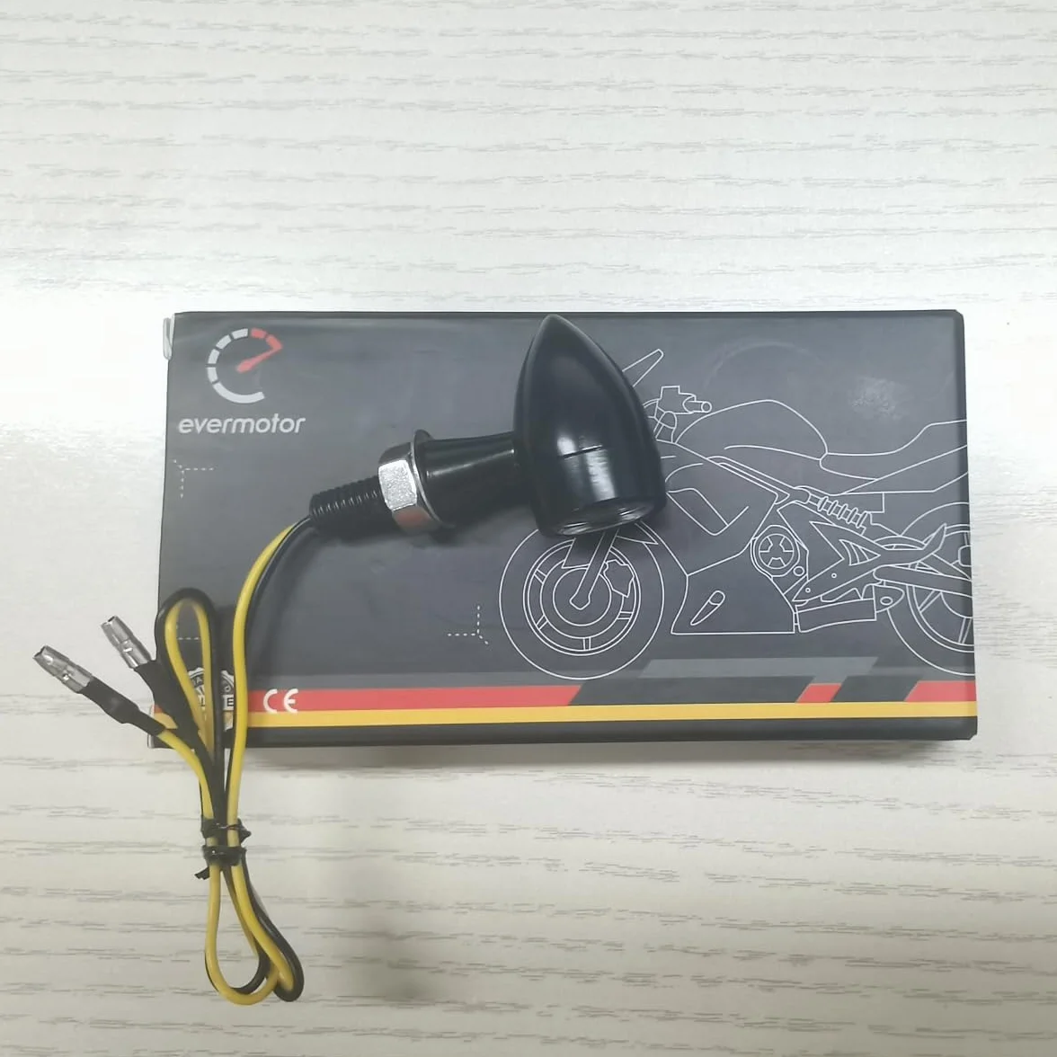 evermotor Uniwersalne 12V 2 sztuki E24 Mini kierunkowskazy LED do motocykla, Bullet stop cynku odlewany precyzyjnie IP67 wodoszczelne E sprawdzone