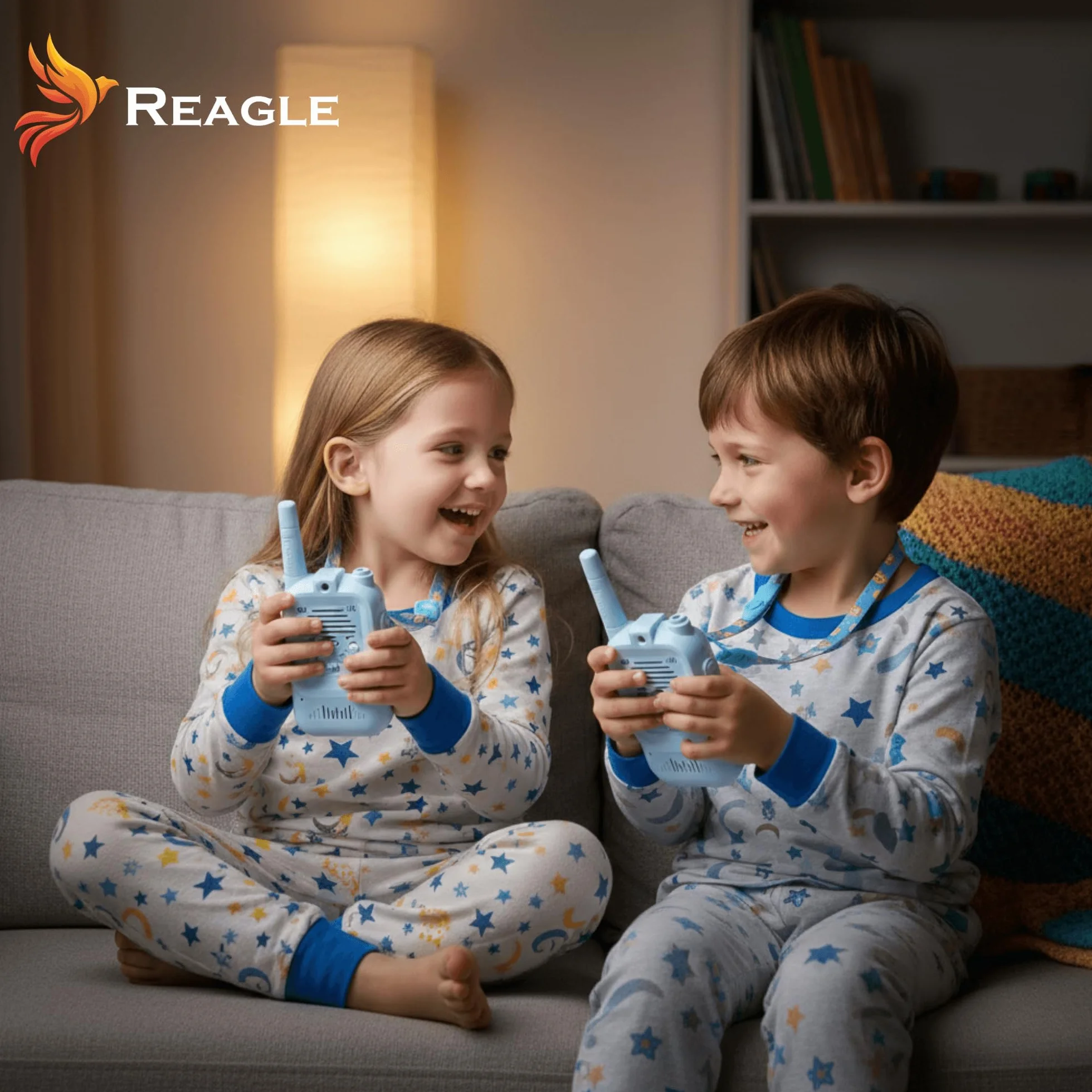 Reagle Krótkofalówka dla dzieci 2 szt. z Ekranem Video i Zmianą Głosu, Walkie Talkie USB-C Zasięg do 300 m Przesyłanie Zdjęć, Zabawka ŁOKI TOKI Prezent dla chłopca dziewczynki