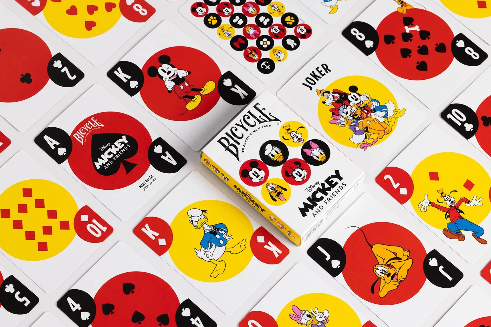 Bicycle® Disney Mickey & Friends (Designer Spielkarten, Poker, Skat...)
