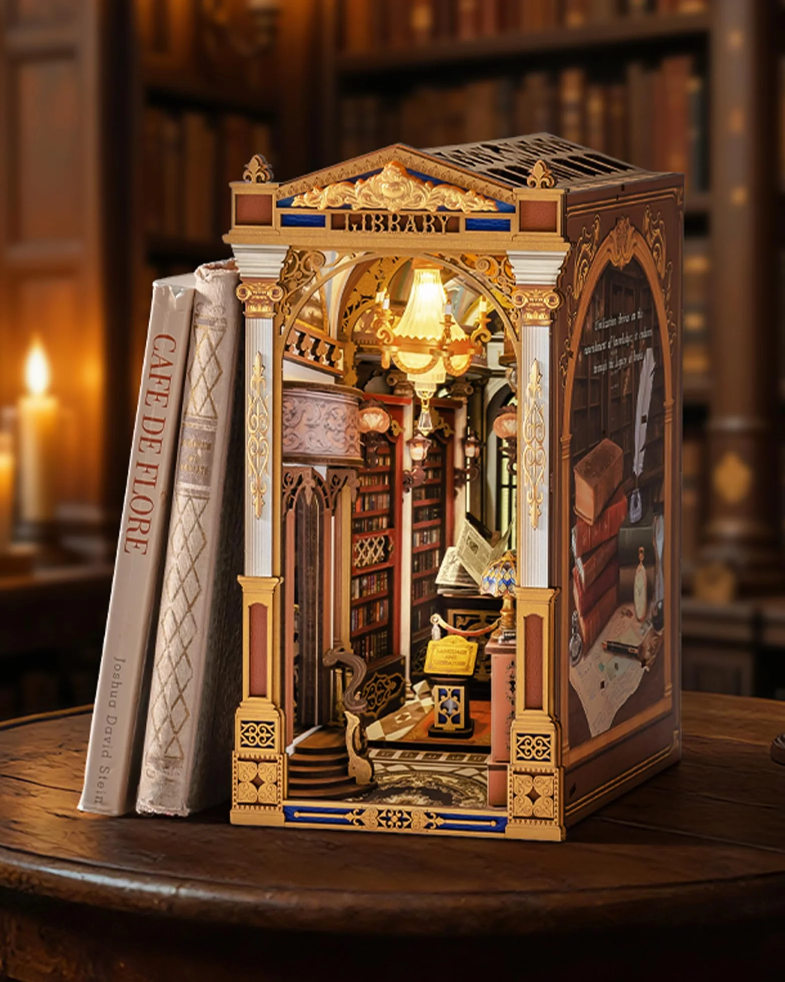 Rolife Book Nook Miniaturowy dom dla dorosłych, biblioteka cudów, puzzle 3D z drzwiami zamykanymi, zestaw dioram do narożnej półki na książki, wyjątkowy prezent na Boże Narodzenie i urodziny