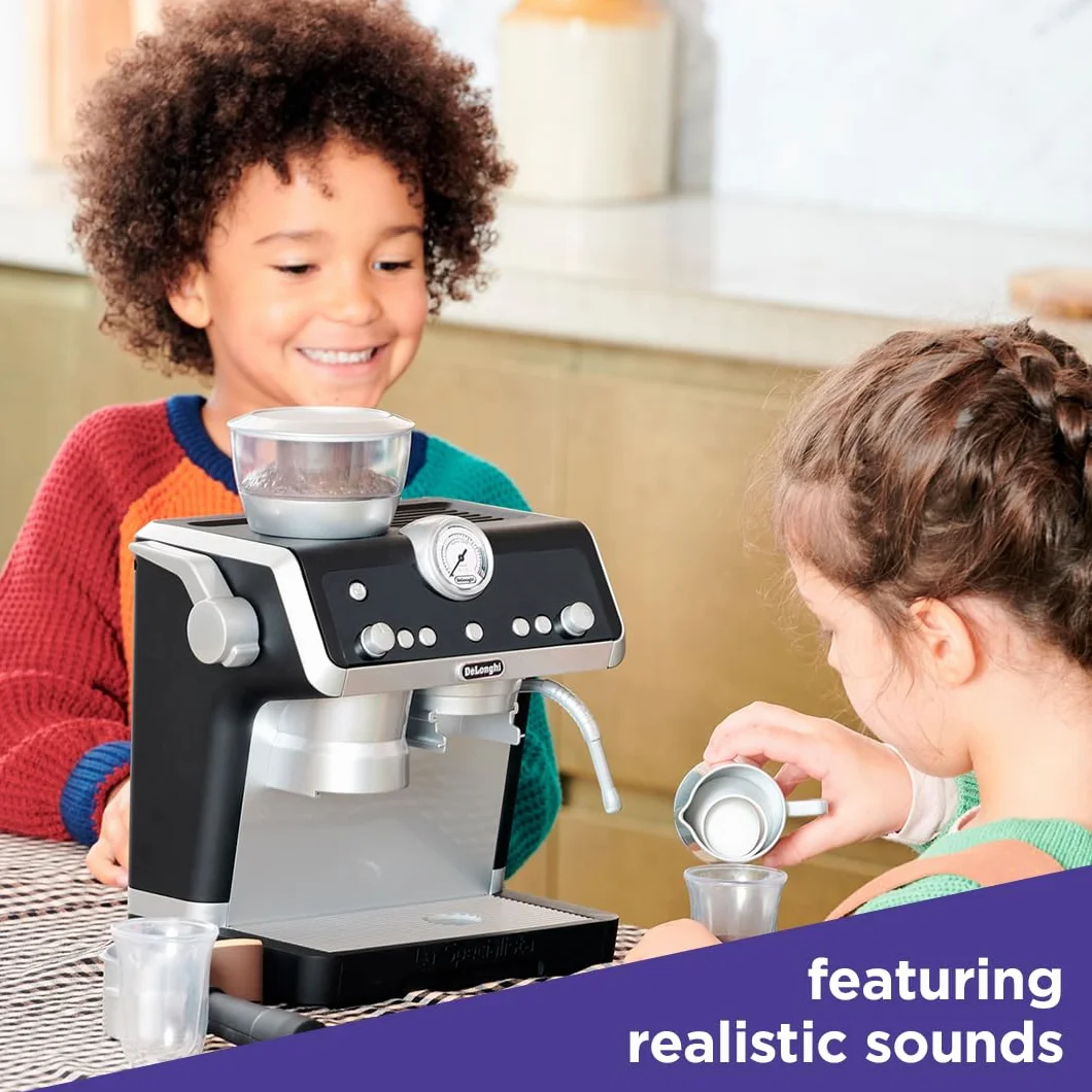 Casdon De'Longhi Toys. Barista ekspres do kawy, zabawkowy zestaw kuchenny dla dzieci z ruchomymi częściami, realistyczne dźwięki i magiczne ujawnienie kawy, dla dzieci w wieku od 3 lat, srebrny