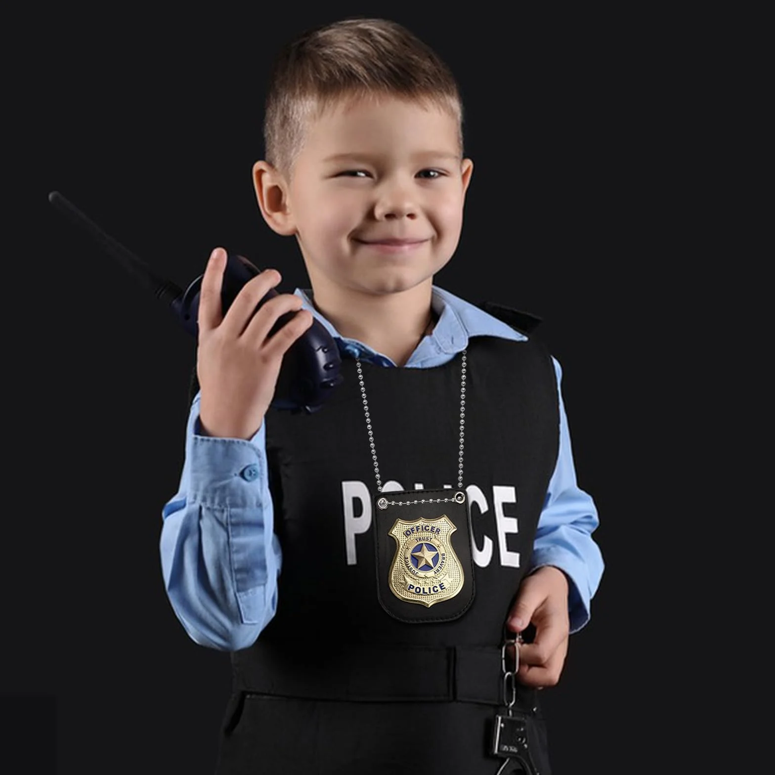 Odznaka policyjna z naszyjnikiem, realistyczny metalowy znaczek naszyjnik dla dzieci, kostium policyjny na Halloween, karnawał, impreza tematyczna, odgrywanie ról