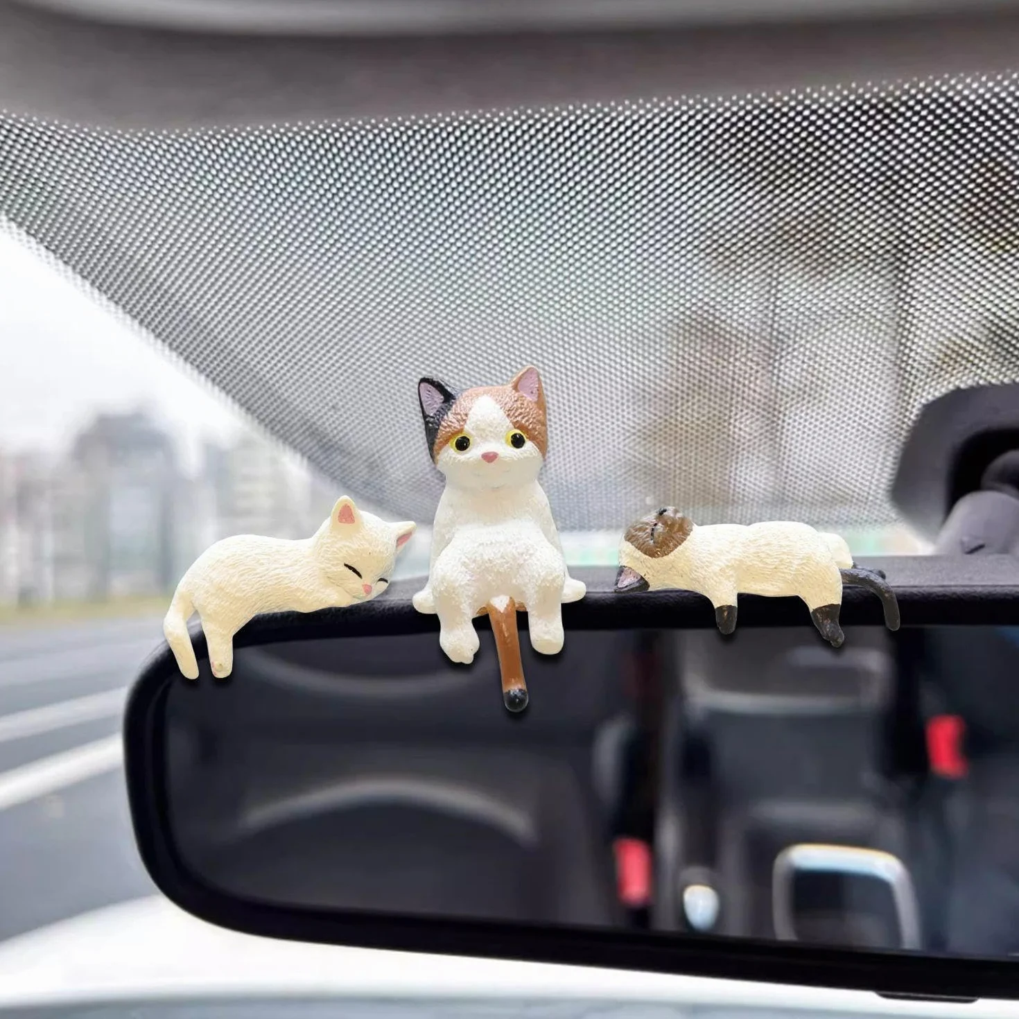 Miniaturowe ozdoby kota na ekran samochodu, kreatywne dekoracje samochodowe