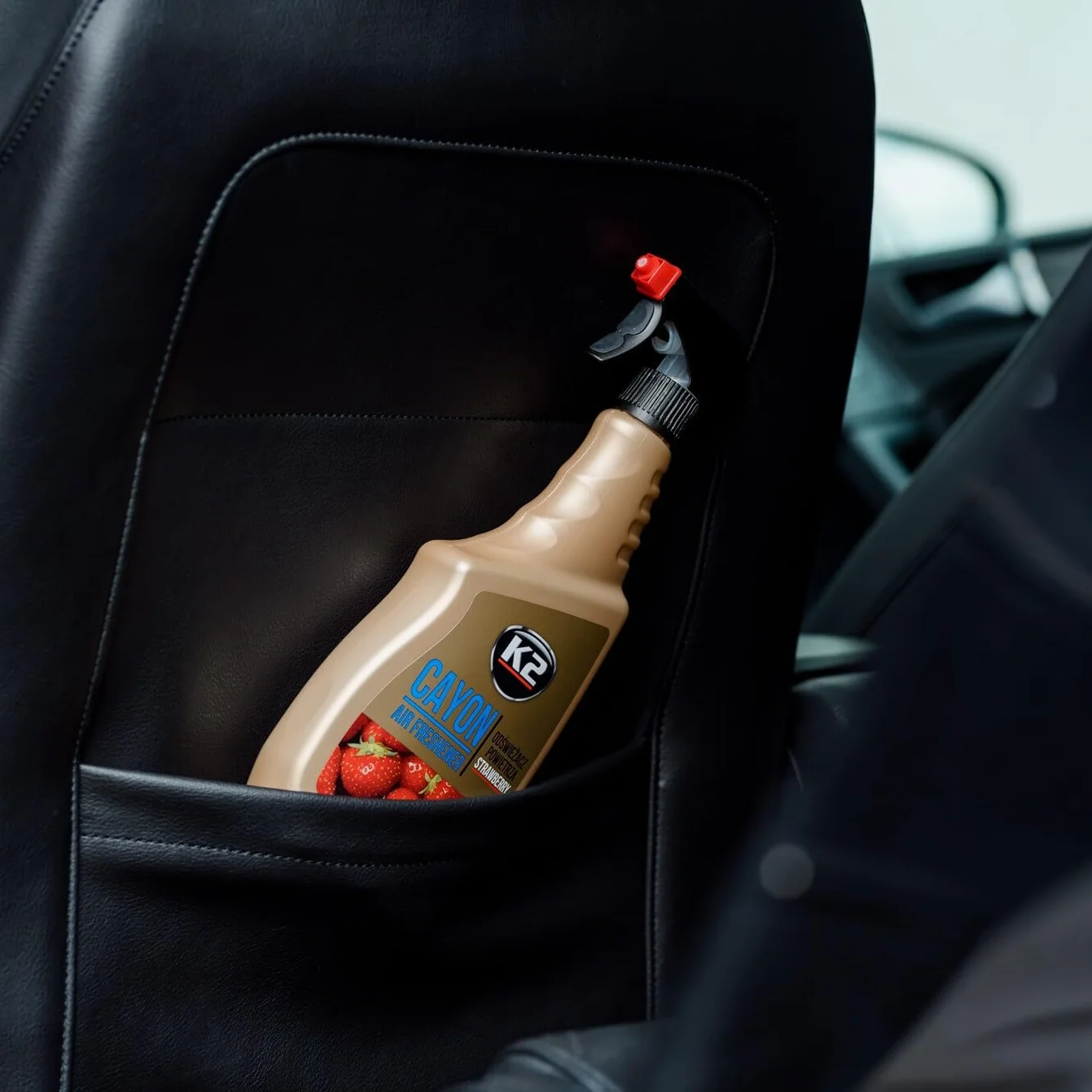 K2 DEOCAR TRUSKAWKA 700 ML