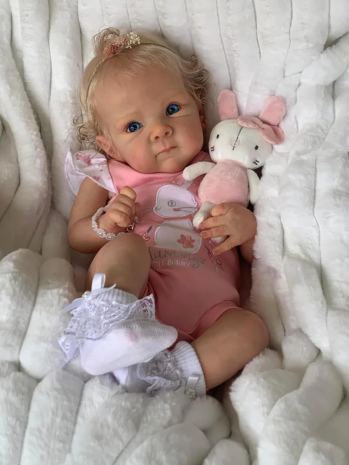 MineeQu 18 cali Zakorzenione Blond Kręcone Włosy Reborn lalka bobas z Obciążony korpus z tkaniny Prawdziwe życie Noworodkowe lalki dziewczynki wyglądać Realistyczny,Na zawsze Twoje słodkie serce