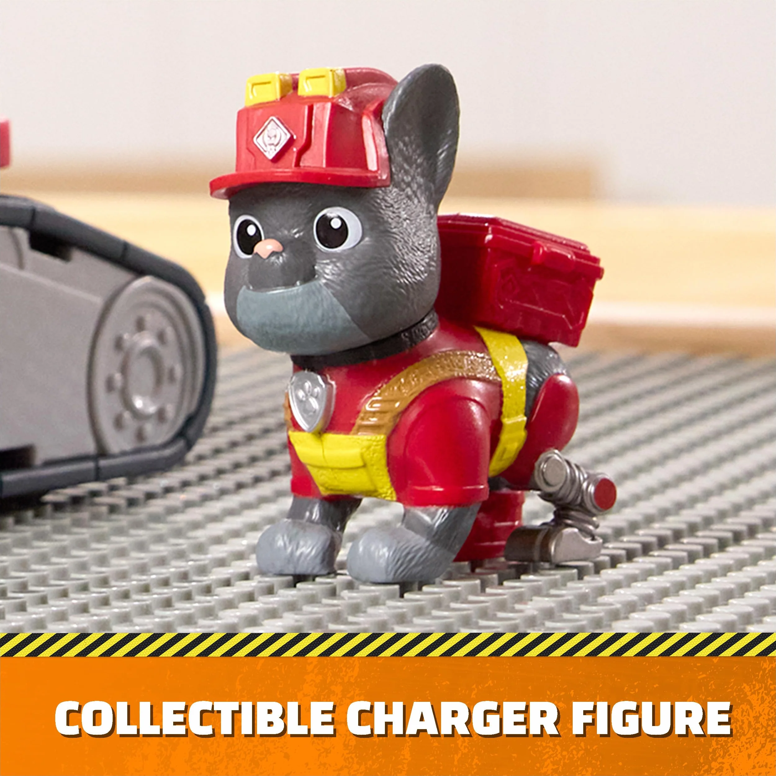 Mega Power Crane firmy Rubble & Crew, zabawkowa ciężarówka z figurką ładowarki i 2 odłączanymi narzędziami, zabawki dla dzieci PAW Patrol dla chłopców i dziewczynek w wieku od 3 lat