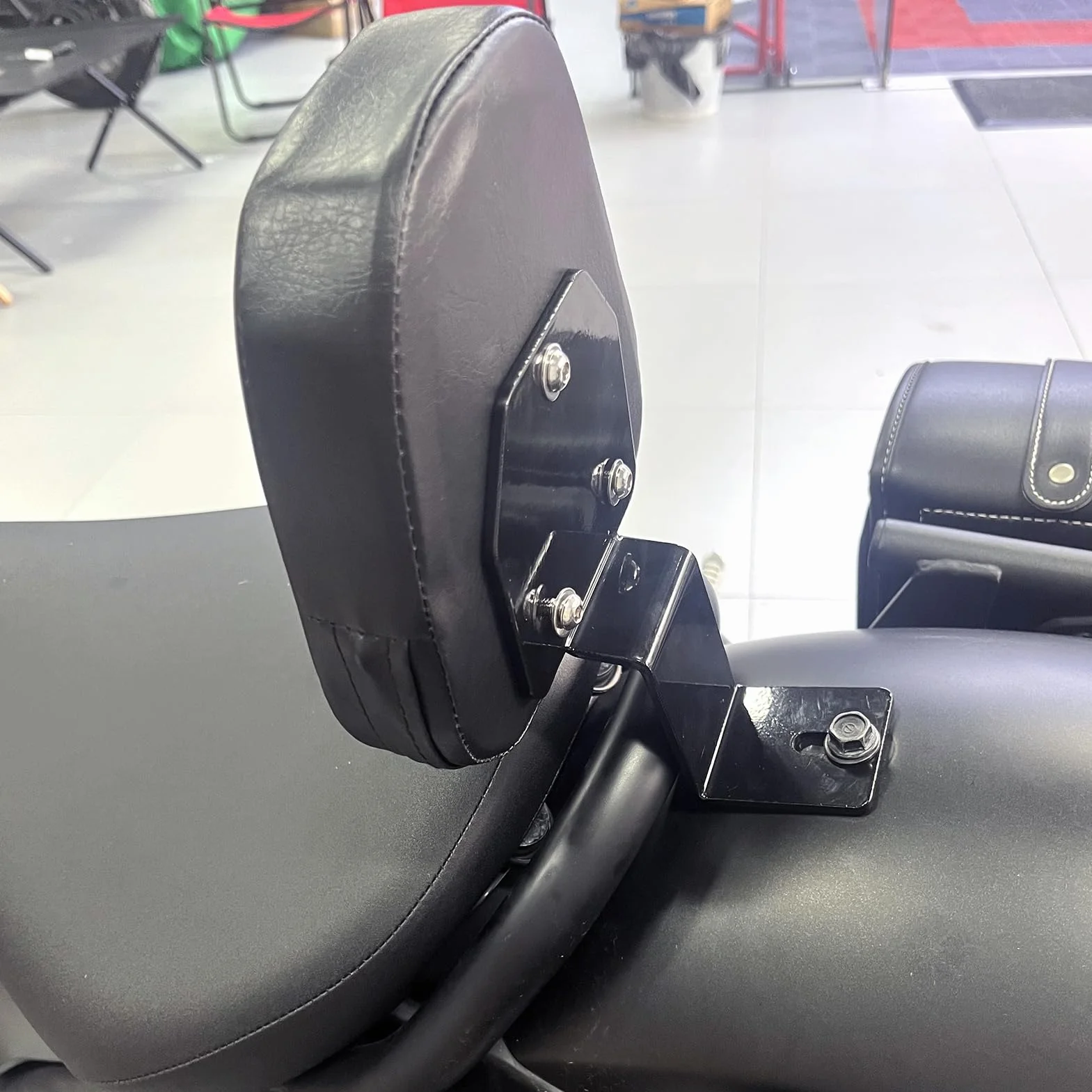 Oparcie kierowcy motocykla Sissy Bar Pad do Honda Rebel 300 500 2017-2024