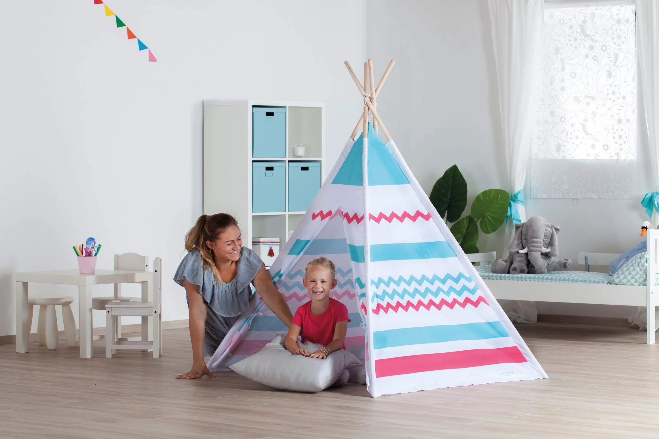 John 130077204 Duży, przestronny namiot TIPI z tkaniny, 120 x 120 x 160 cm, dla dzieci od 3 lat