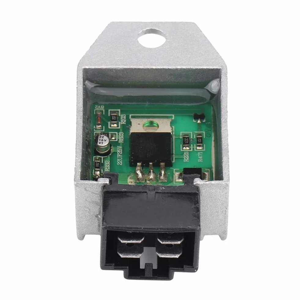 12 V 4-pinowy prostownik regulatora napięcia, prostownik Keenso męski regulator gniazda do skuterów GY6 od 50 cm3 do 150 cm3 ATV