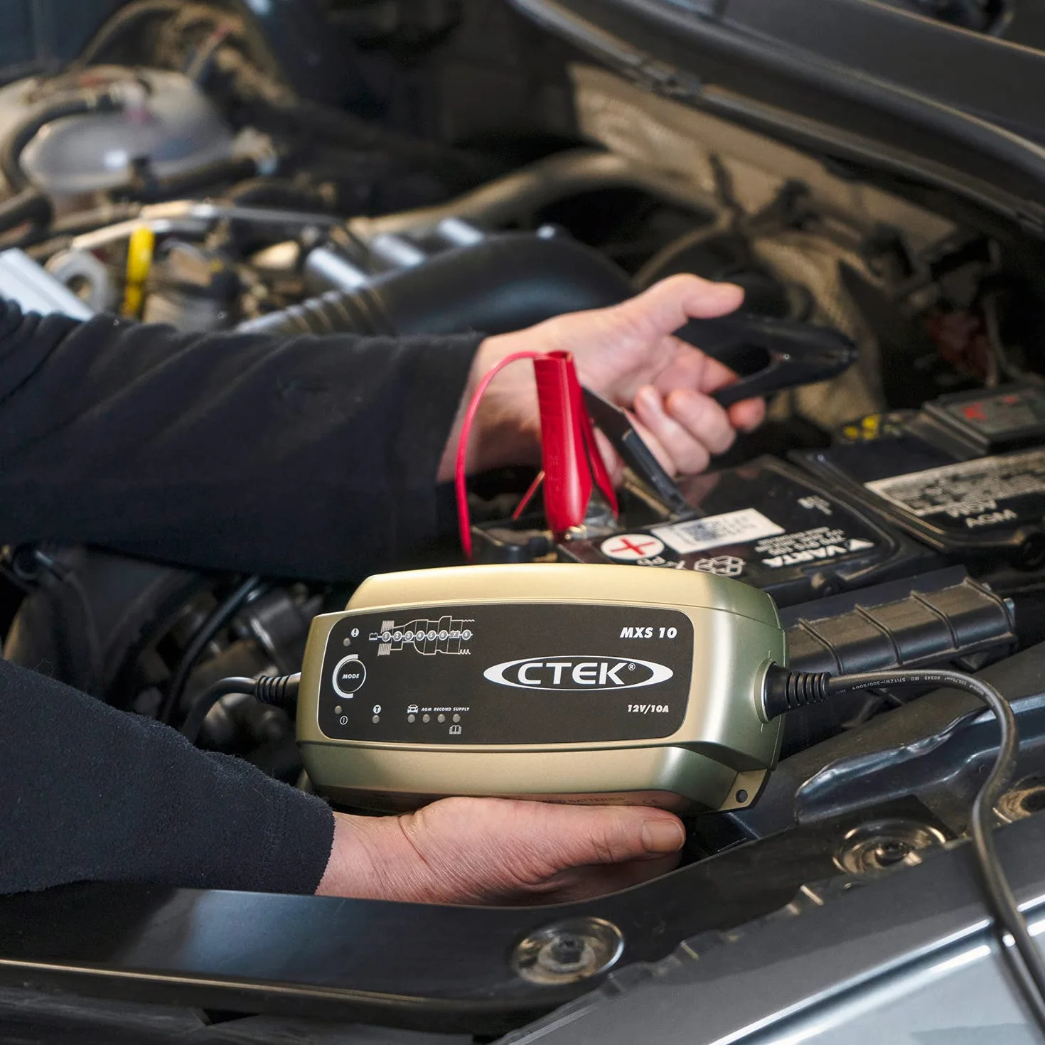 CTEK MXS 10, Ładowarka 12V Dla Większych Akumulatorów Samochodowych, Łódź, Ciężarówka, RV I Przyczepa Ładowarka, Odsiarczacz Baterii Z Dostaw I Tryby Regeneracji, Dedykowany Tryb AGM I Program Zimowy