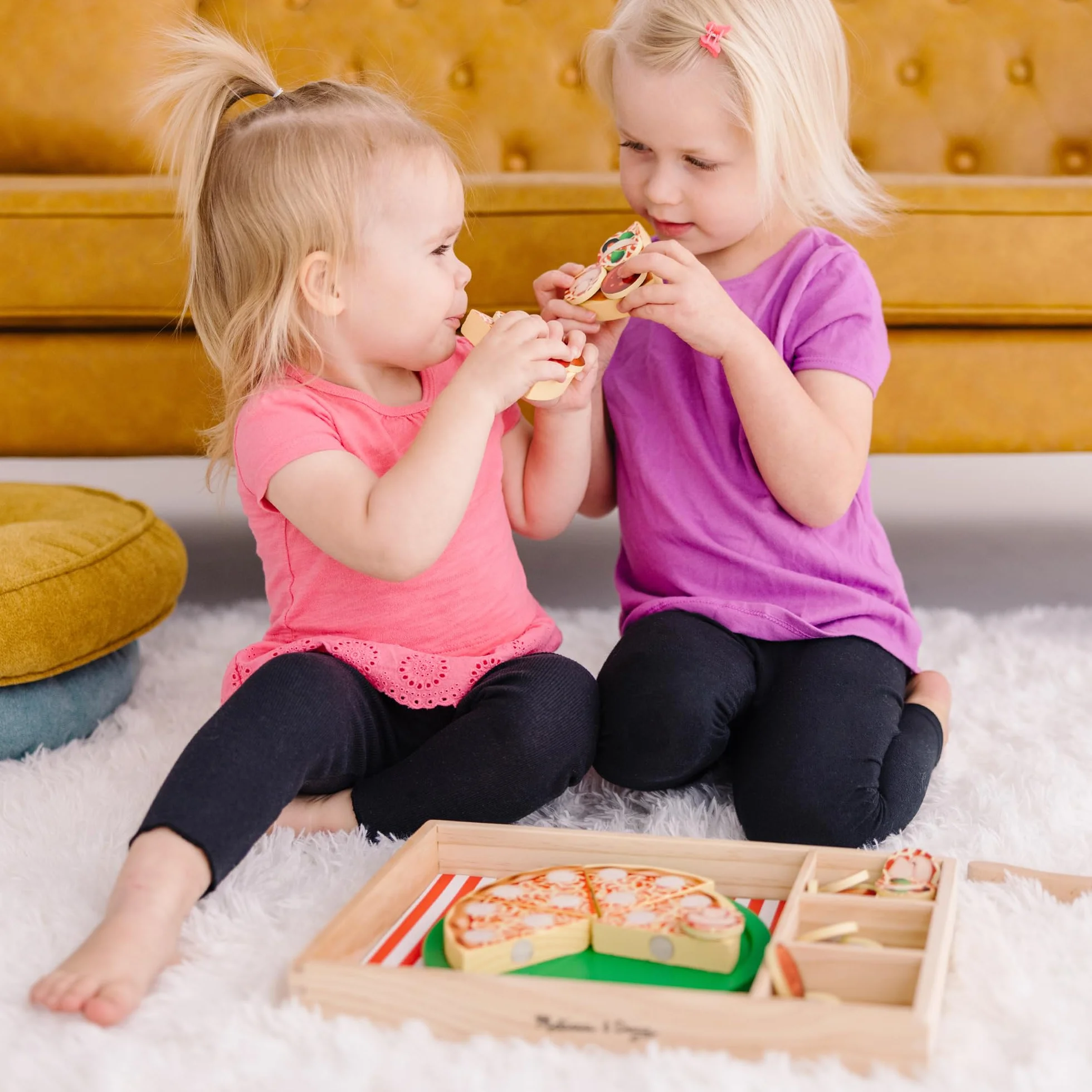 Melissa & Doug Drewniana Pizza | Zabawka dla dzieci | Zabawa w udawanie | Drewniane jedzenie do zabawy |Zabawy Montessori | Prezent dla dzieci w wieku 3 4 5 lat | Dla chłopca lub dziewczynki