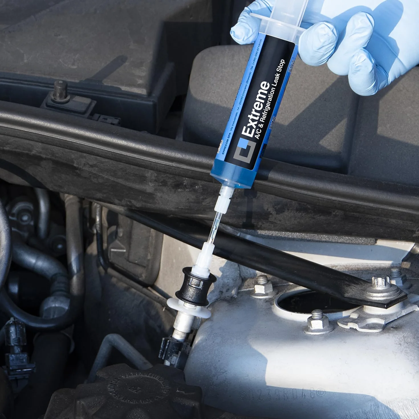 ERRECOM Extreme – 30 ml, Uszczelniacz do Samochodowych Układów Klimatyzacji z Czynnikiem Chłodniczym R134a, zawiera Adapter do Zaworu Niskiego Ciśnienia R134a