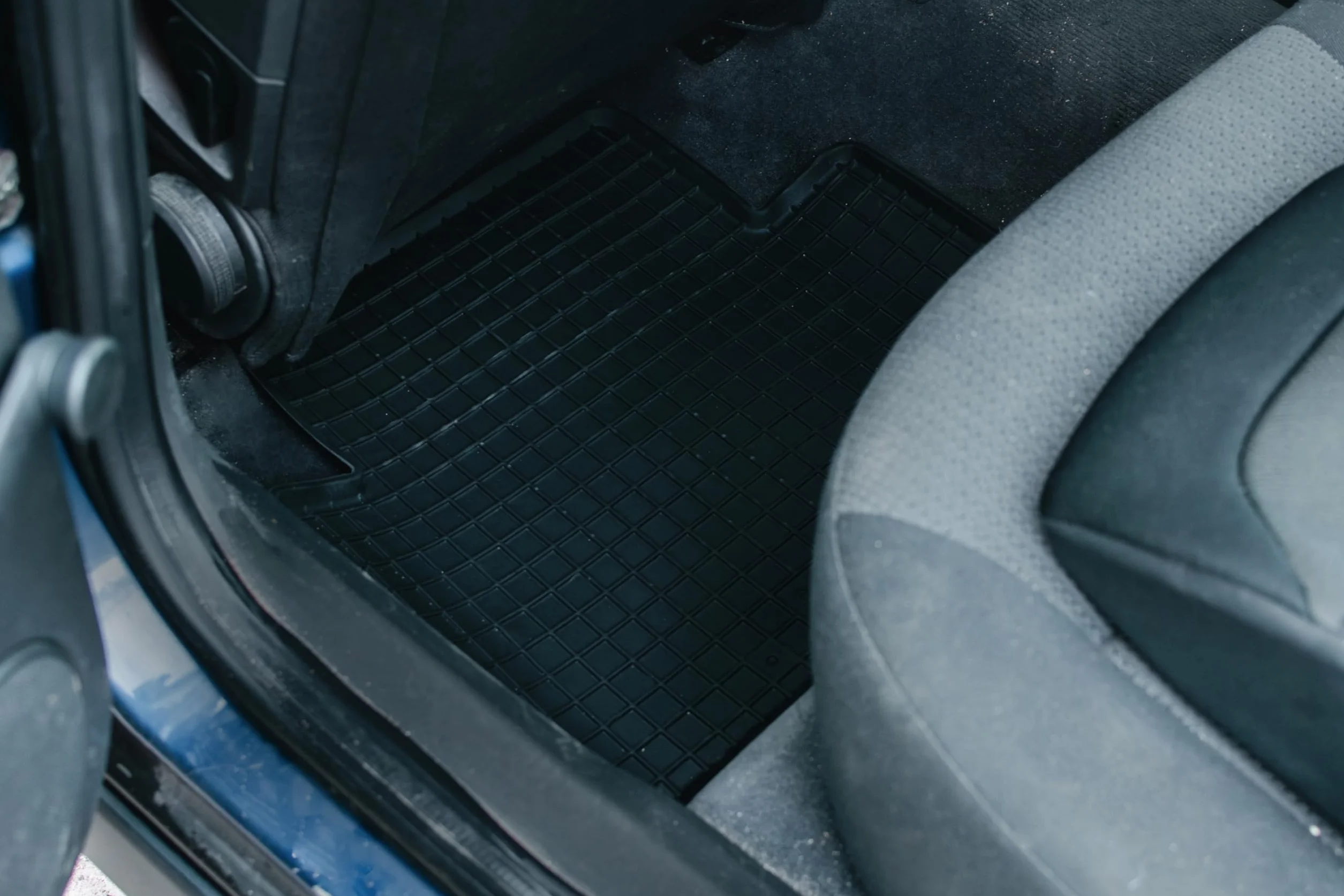 Dywaniki gumowe korytkowe Honda Insight II hatchback 2009-2014 zestaw 4 sztuki