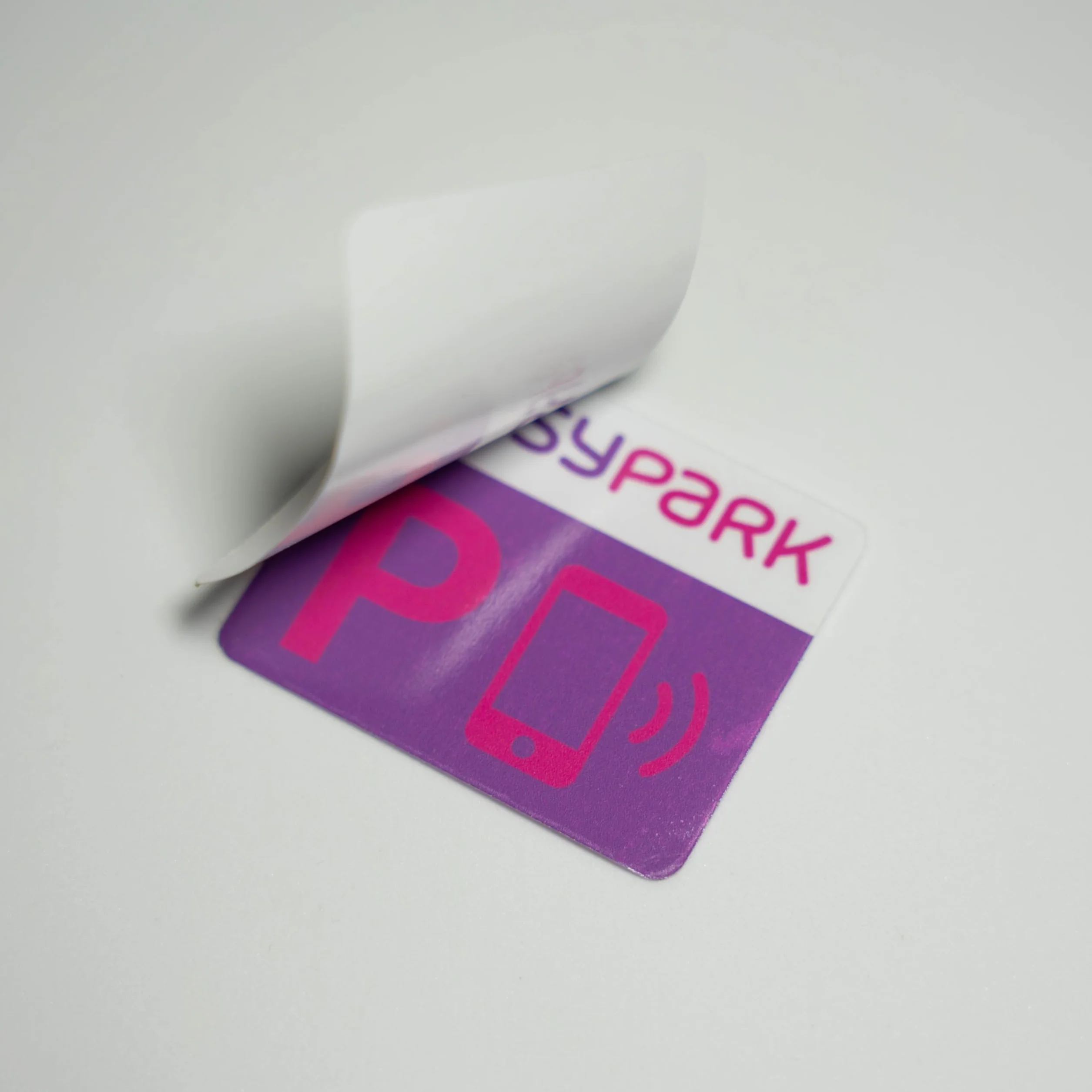 EASYPARK Easy Park naklejka na szybę – kompaktowa naklejka na samochód (5 x 4 cm) na przednią szybę | parkowanie aplikacji, winieta samochodowa | Made in Germany (1)