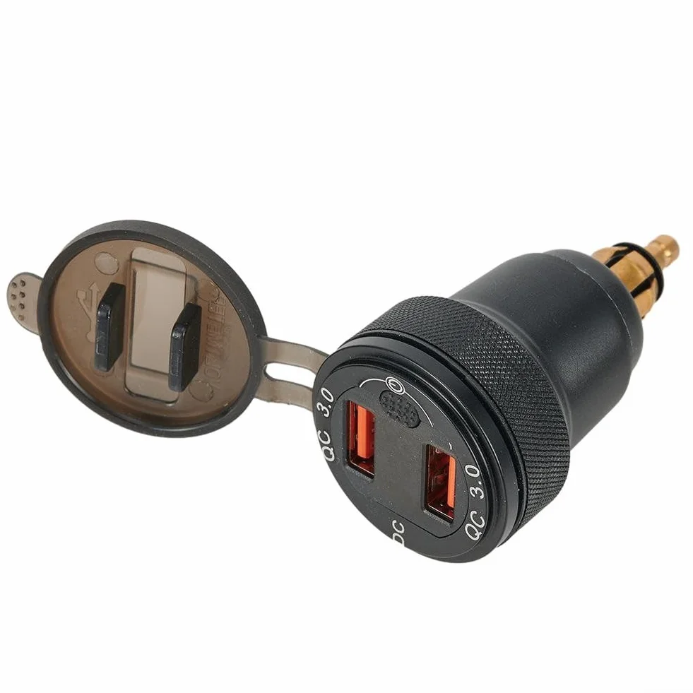 Ładowarka motocyklowa z dwoma portami USB i wyświetlaczem napięcia, obsługuje QC3 0 do urządzeń szybkiego ładowania (zielona)