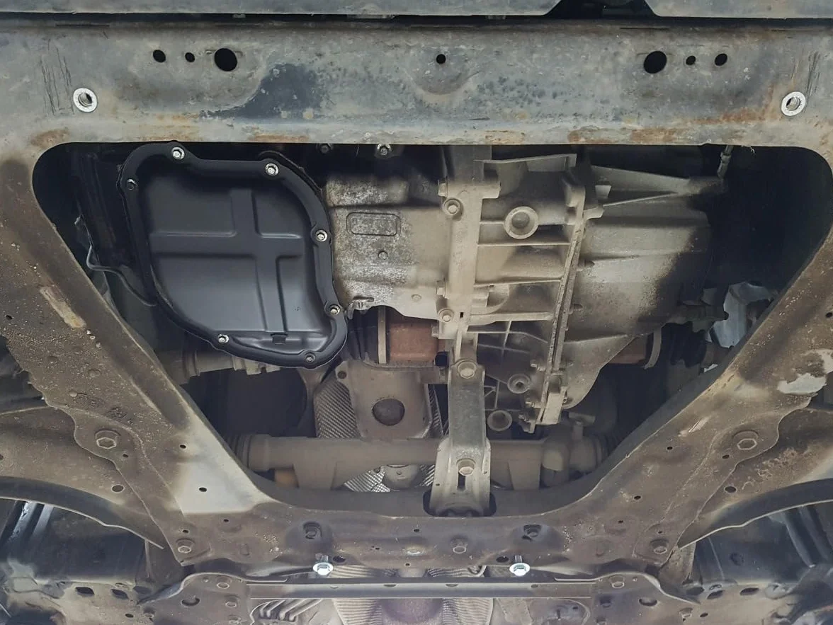 Osłona podsilnika metalowa do Nissan Juke 2010-2019