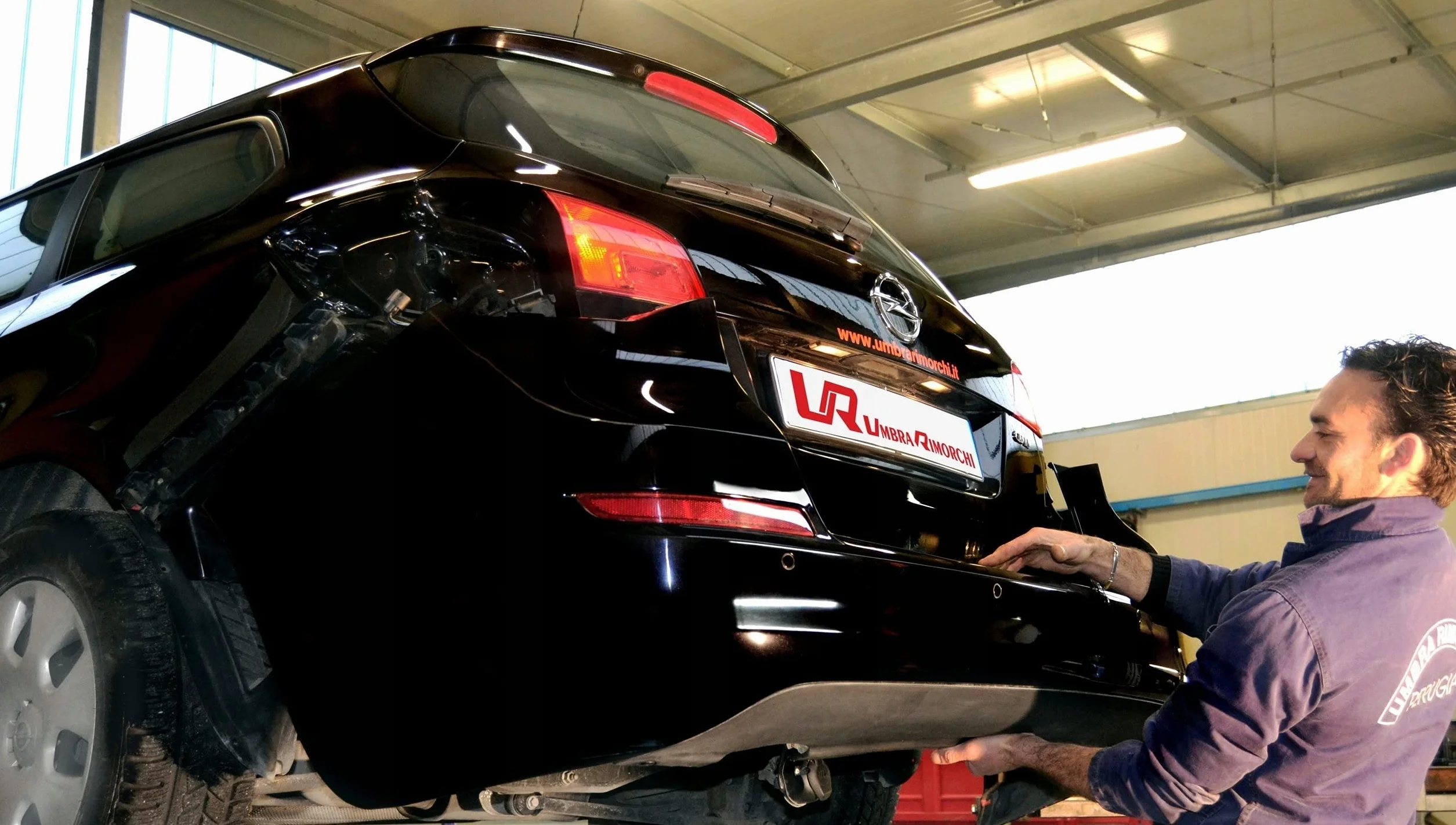 UmbraRimorchi Poziomy odłączany hak holowniczy kompatybilny z Volvo S40 44014/C2 05/2004 - nowsze