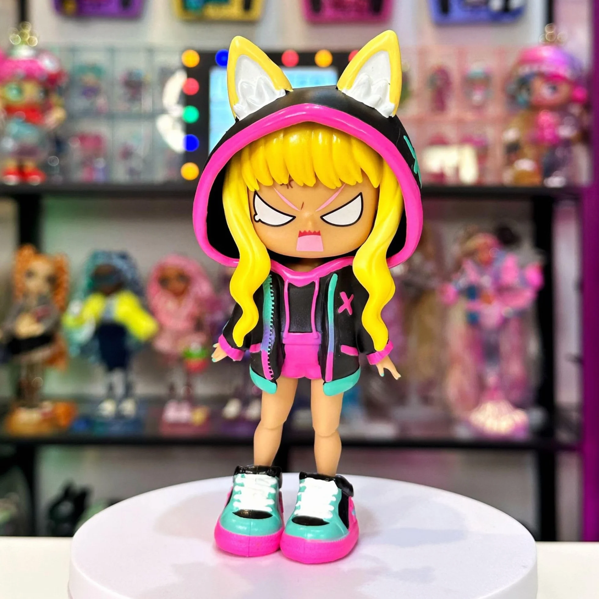 Animakii Modne lalki – konfigurowalny cyberpunk + styl gracza – 5-calowa modna lalka z 32 stylizacjami w jednym – akcesoria dla lalek, ubrania, buty i talerze na twarz – modne zabawki dla dziewcząt