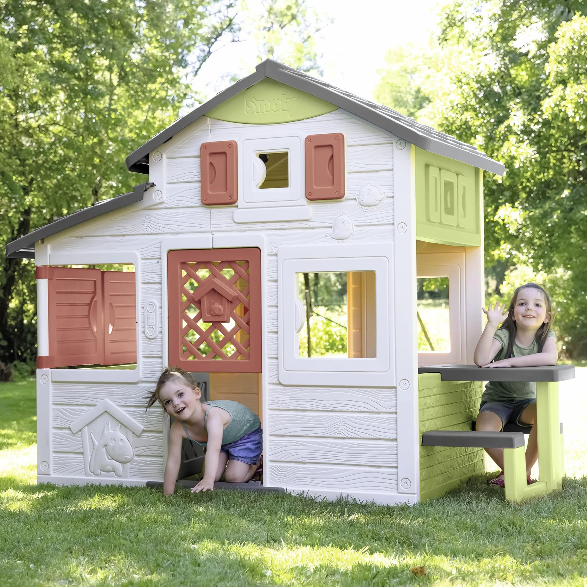 SMOBY LIFE FRIENDS PLAYHOUSE nadaje się do użytku wewnątrz lub na zewnątrz