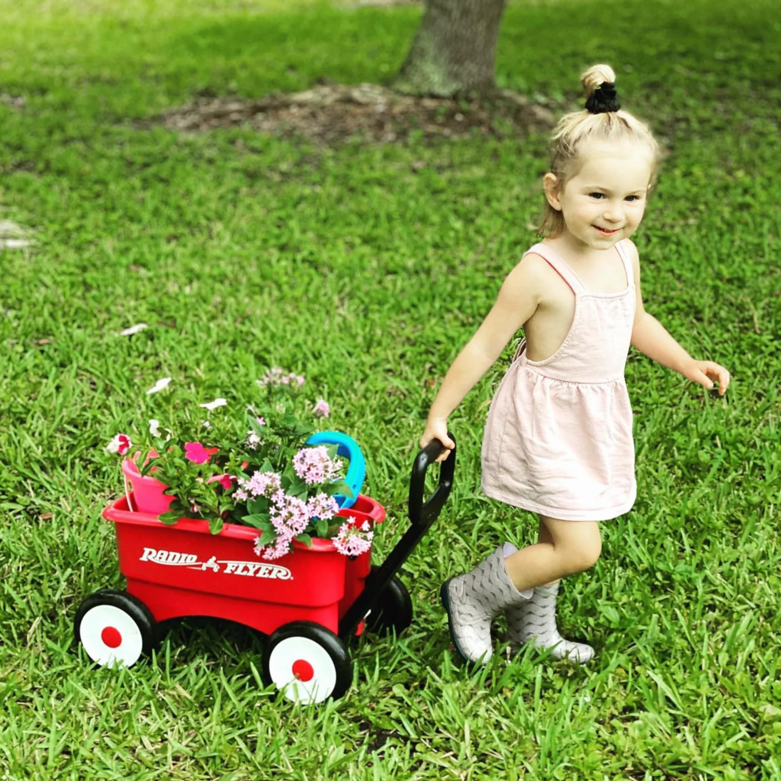 Radio Flyer 609GTZ Wagon, czerwony