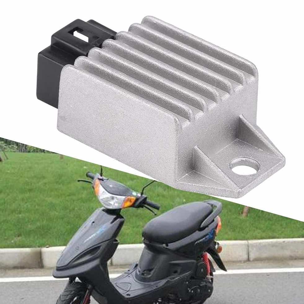 12 V 4-pinowy prostownik regulatora napięcia, prostownik Keenso męski regulator gniazda do skuterów GY6 od 50 cm3 do 150 cm3 ATV