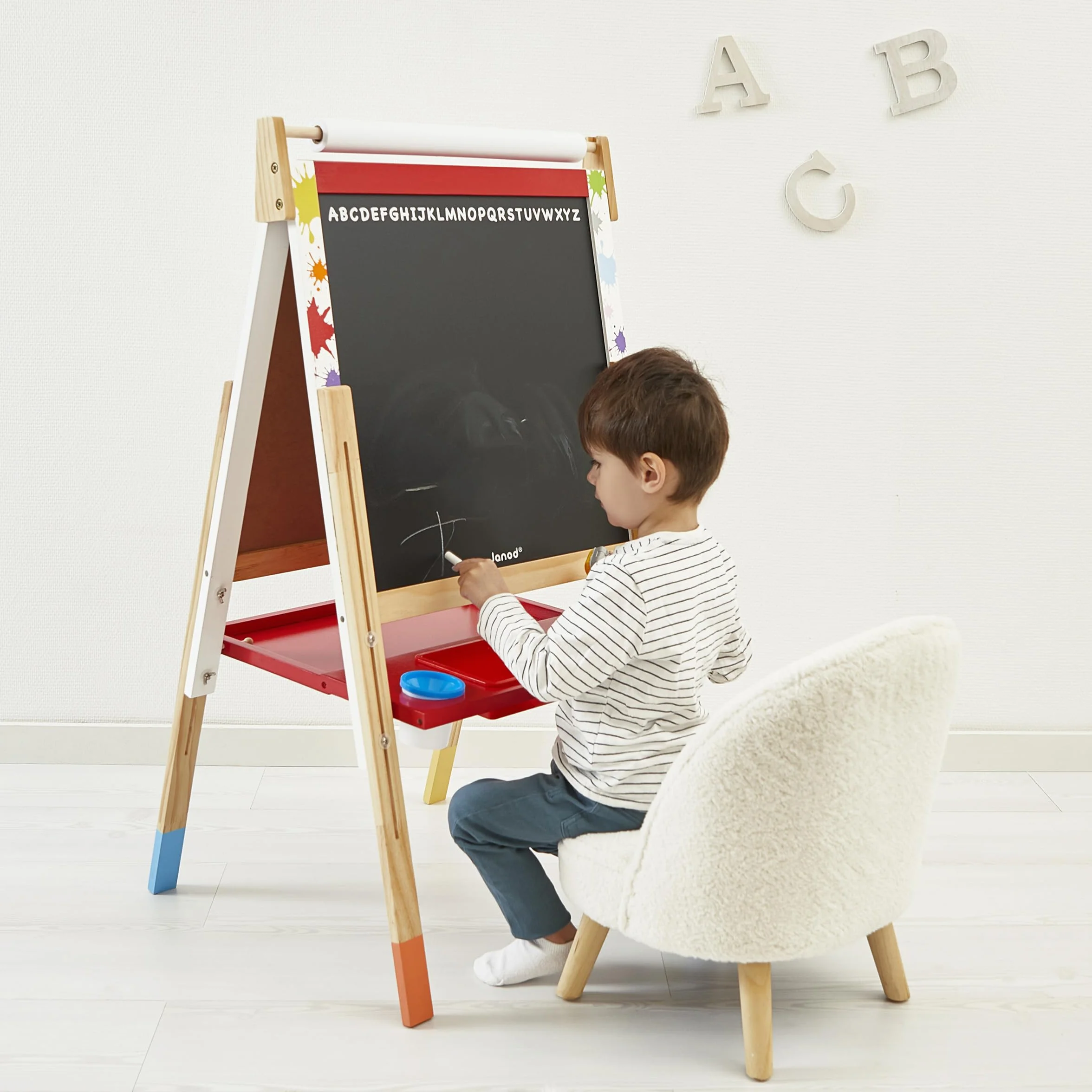 Janod Kids Wooden Double Sided Easel ‘Splash’ - Dynamic, Height Adjustable - Magnetic Whiteboard + Chalk Board - Including 13 Accessories - From 3 Years Old, J09611