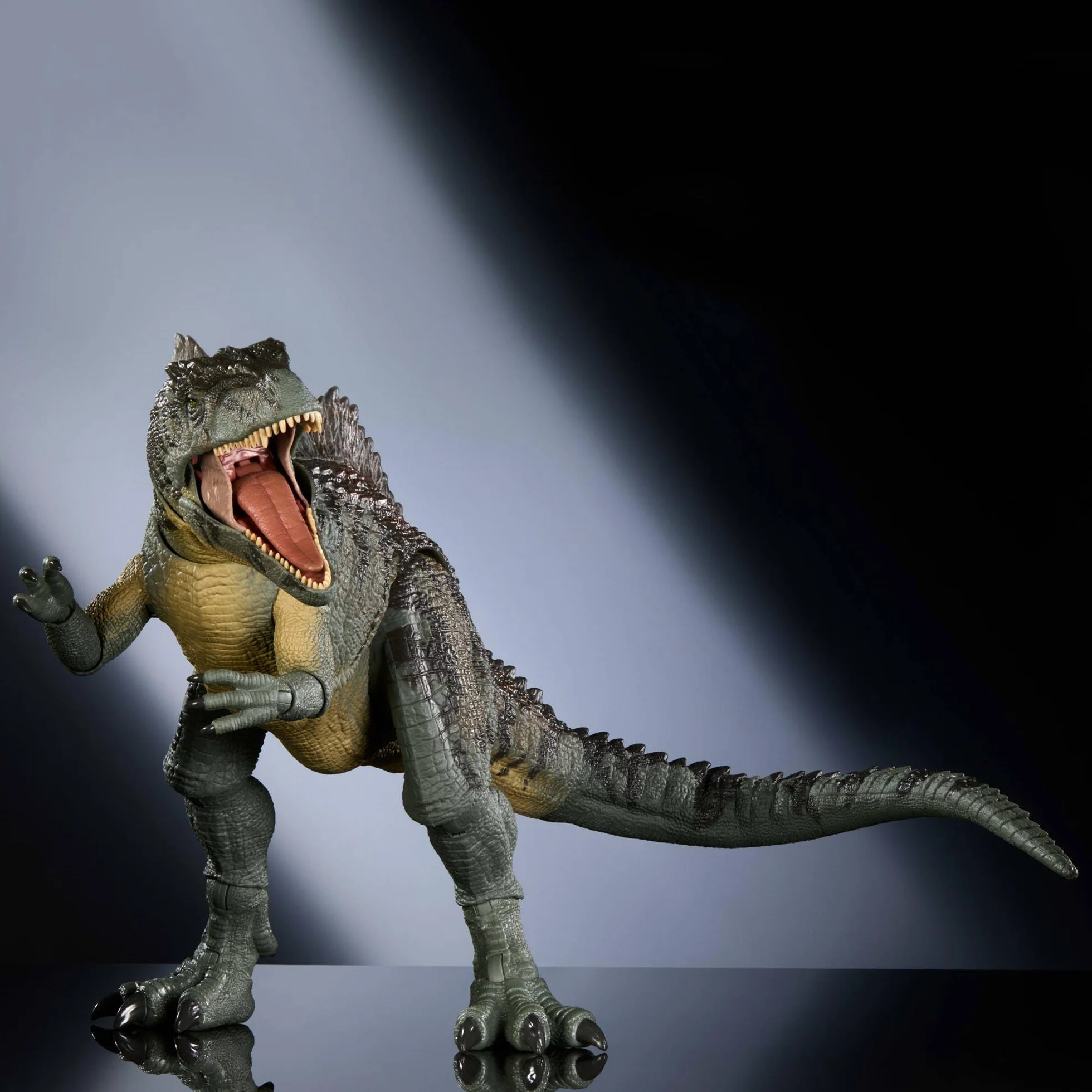 Mattel Jurassic World Giganotosaurus Figurka dinozaura z kolekcji Hammonda, 21 przegubów, szklane oczy, przegubowy ogon i język, HXF57