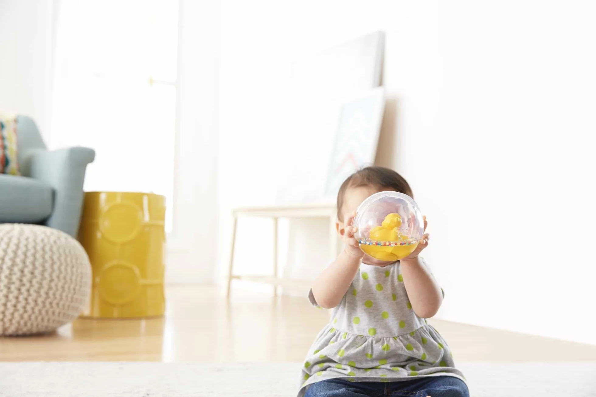 Fisher-Price Wodni przyjaciele Kąpielowa kaczuszka Zabawka aktywizująca do raczkowania dla dzieci od 3 miesiąca, 75676