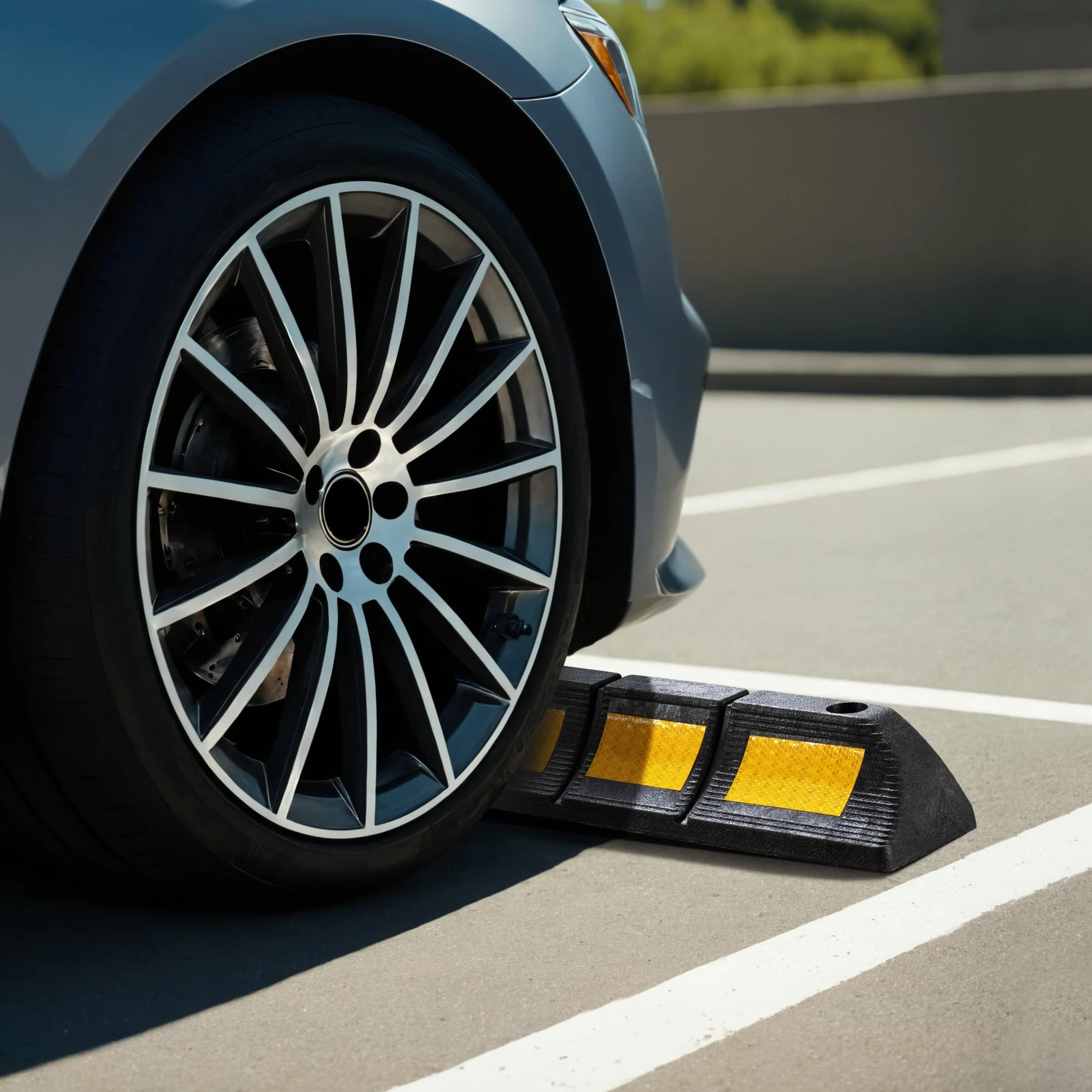 Wiltec Ogranicznik parkingowy 2 szt. 47,5 x 12 x 8 cm czarny z żółtą taśmą odblaskową, odbojnik gumowy do garażu i parkingu