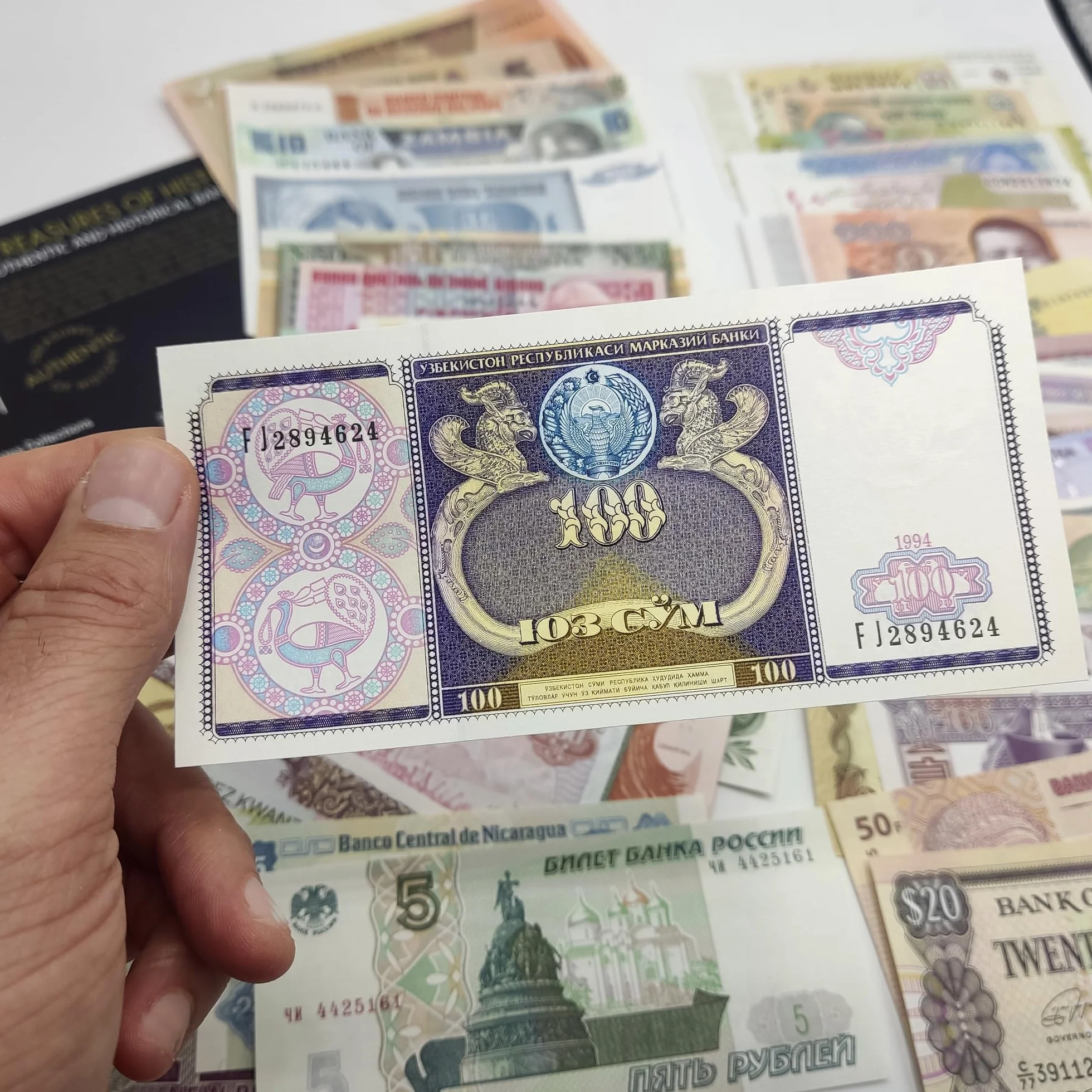 IMPACTO COLECCIONABLES 50 banknotów z 50 różnych krajów