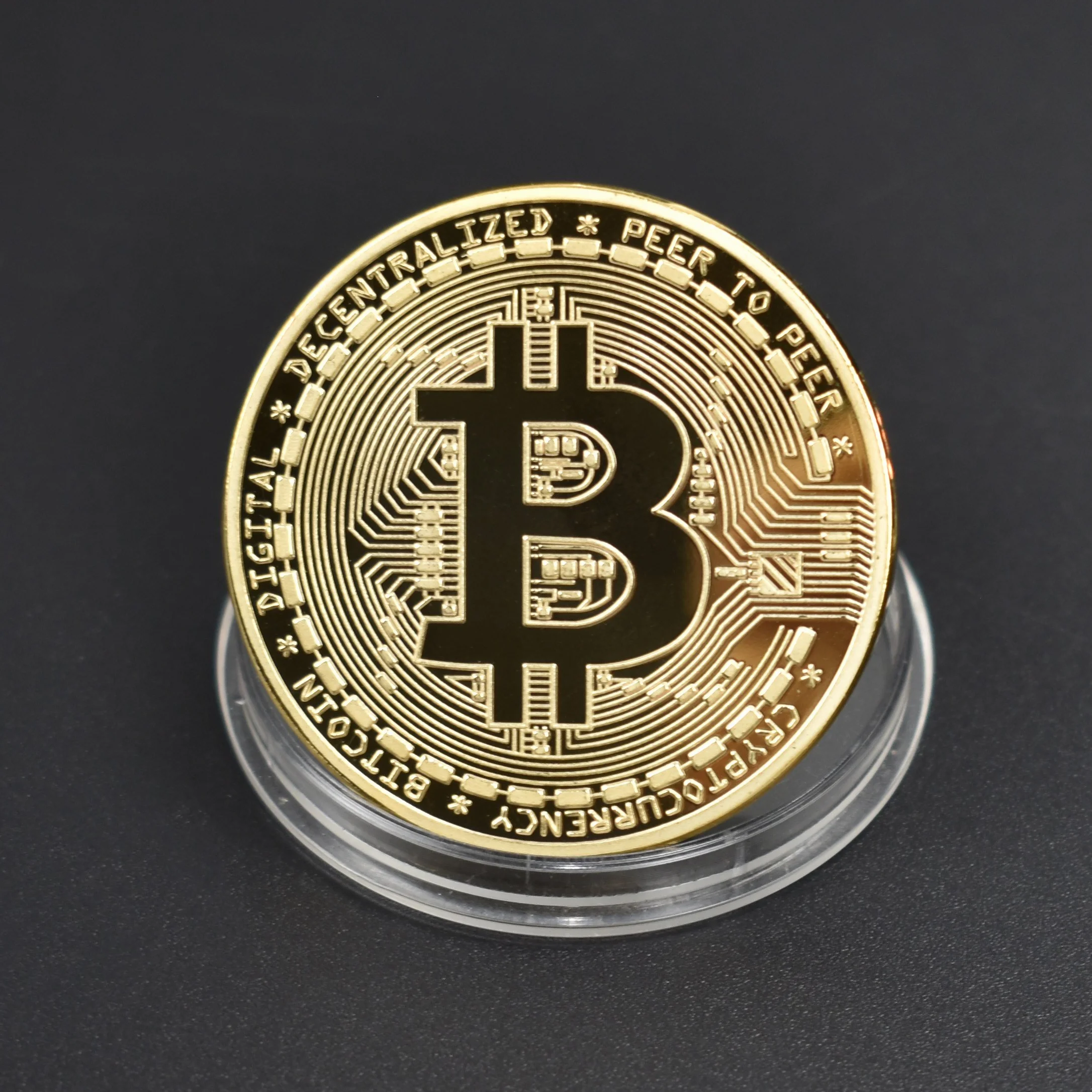 Fizyczna Złota Moneta Bitcoin Kolekcjonerska [z powłoką z 24-karatowego prawdziwego złota] wraz z eleganckim aksamitnym etui na monety (złoto)