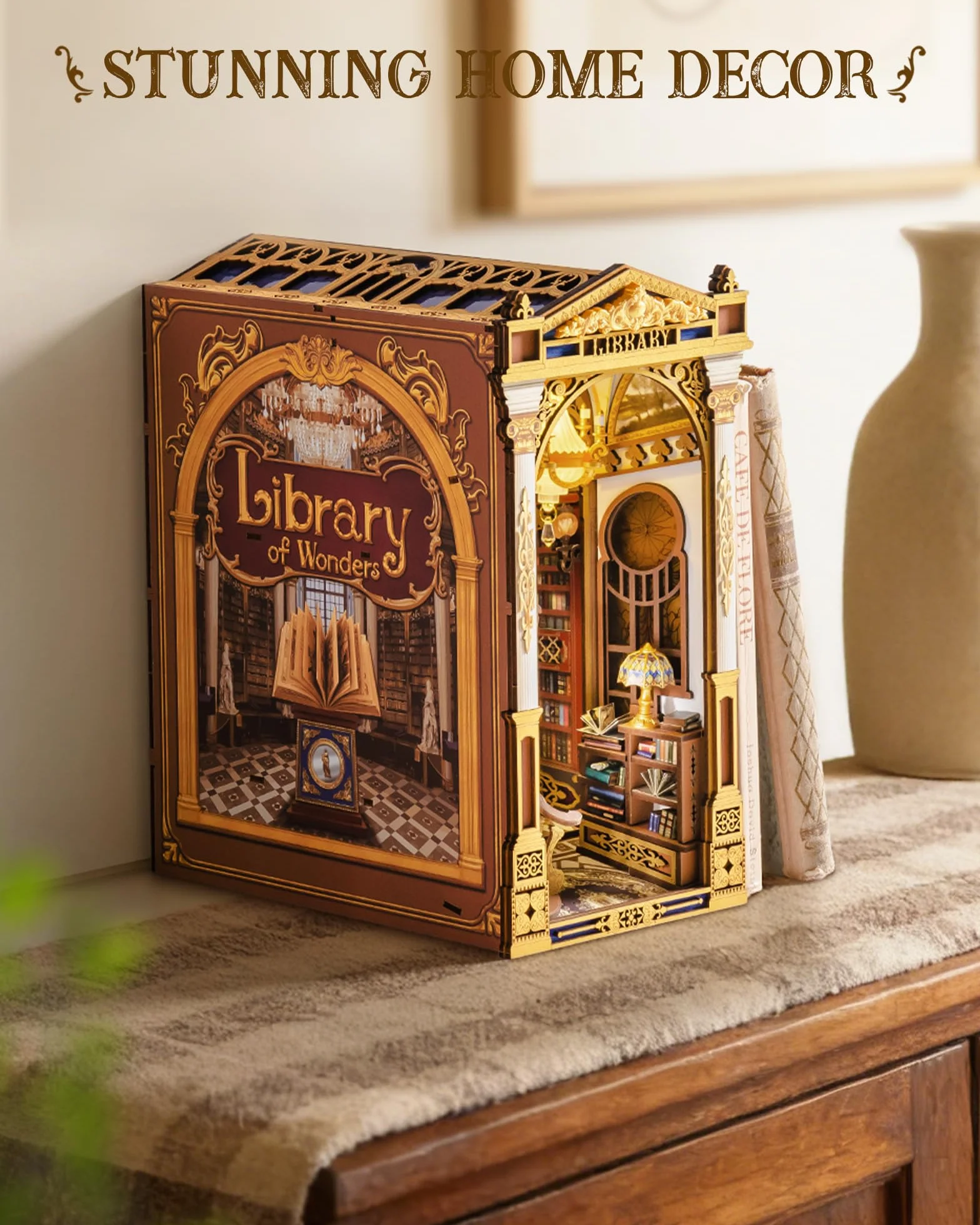 Rolife Book Nook Miniaturowy dom dla dorosłych, biblioteka cudów, puzzle 3D z drzwiami zamykanymi, zestaw dioram do narożnej półki na książki, wyjątkowy prezent na Boże Narodzenie i urodziny