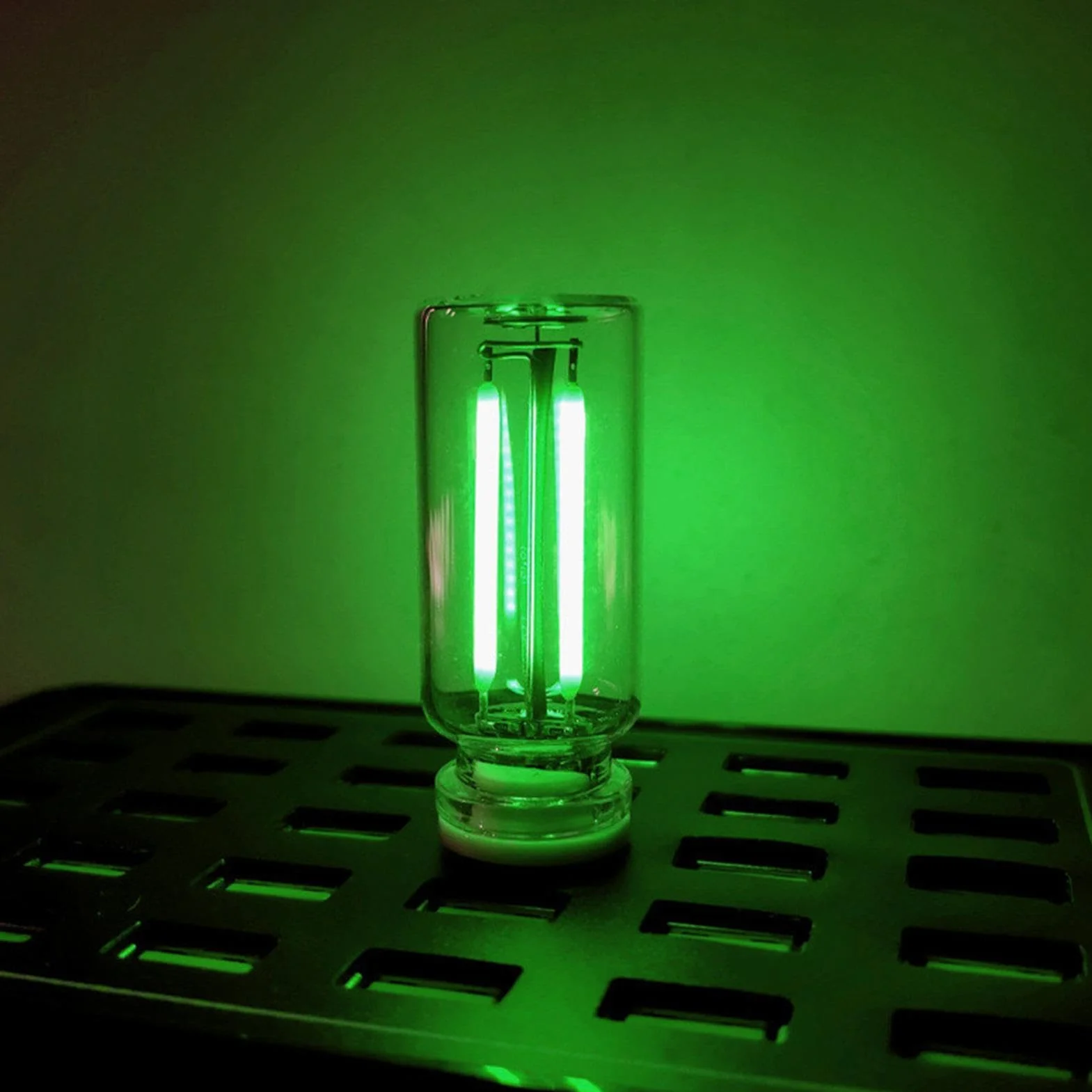 Lampka LED USB do wnętrza samochodu retro dotykowa nastrojowa światło samochodowe