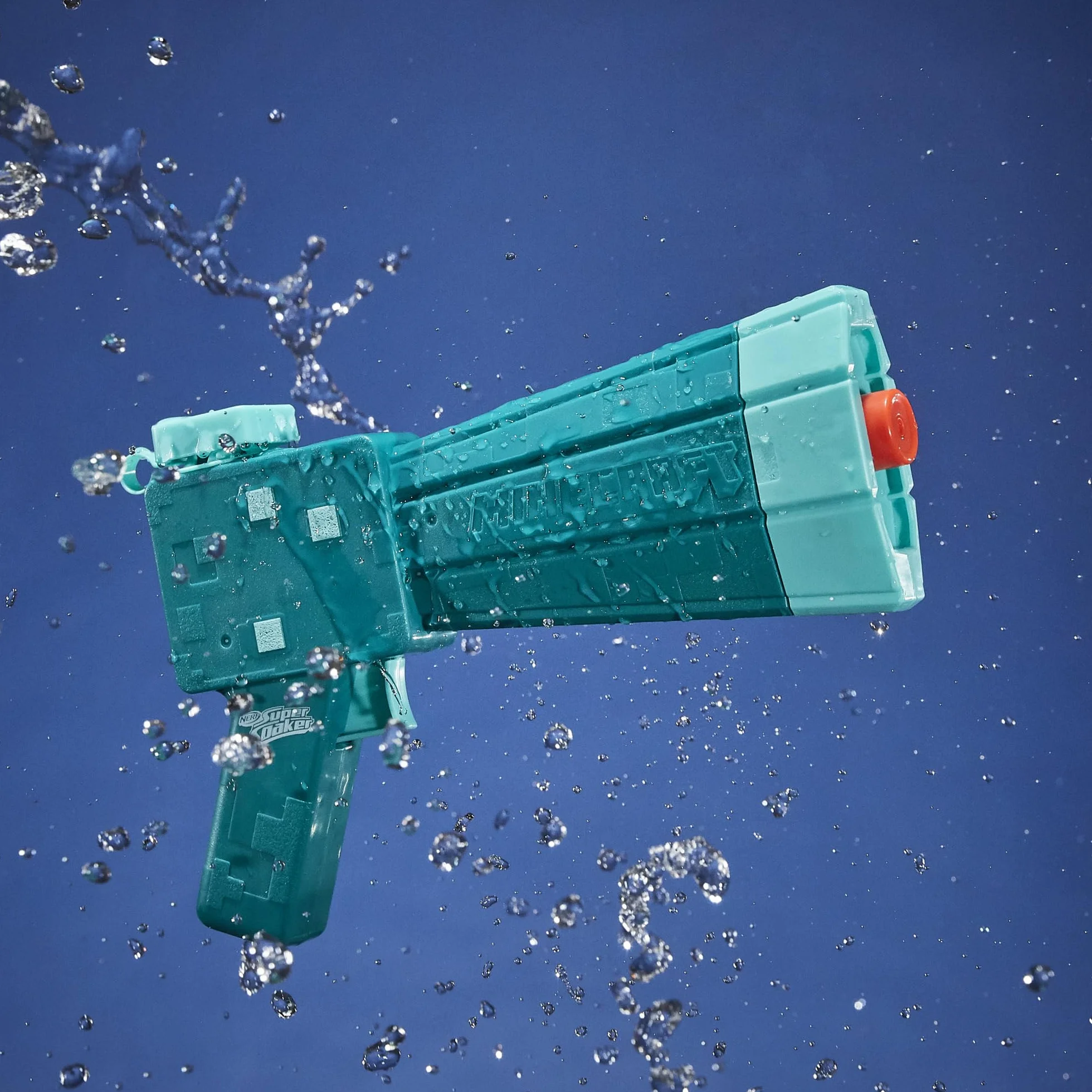 Nerf Super Soaker Minecraft Glow Squid Water Blaster, Minecraft Dungeons Squid Mob Design, zabawka wodna na zewnątrz, gry na świeżym powietrzu dla dzieci