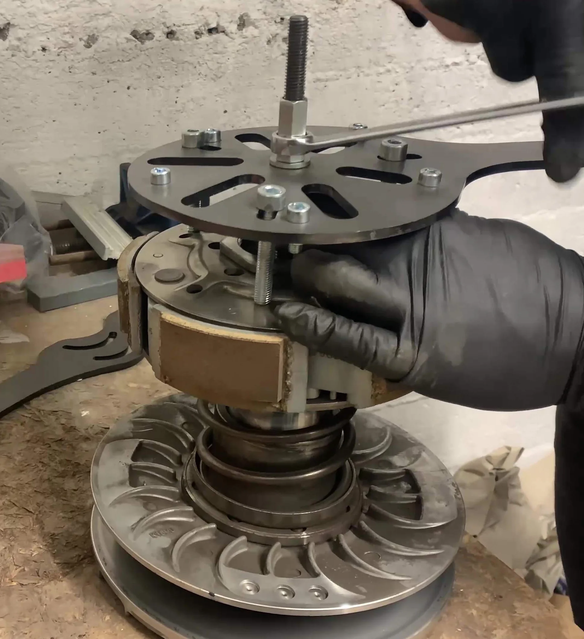 Easyboost Klucze Blokada Wariatora Korektor momentu obrotowego Sprzęgło do BMW C600-C650 Niezbędne narzędzia do demontażu rolki wariatora pasek napędowy sprężyna centralna sprzęgła tylnego