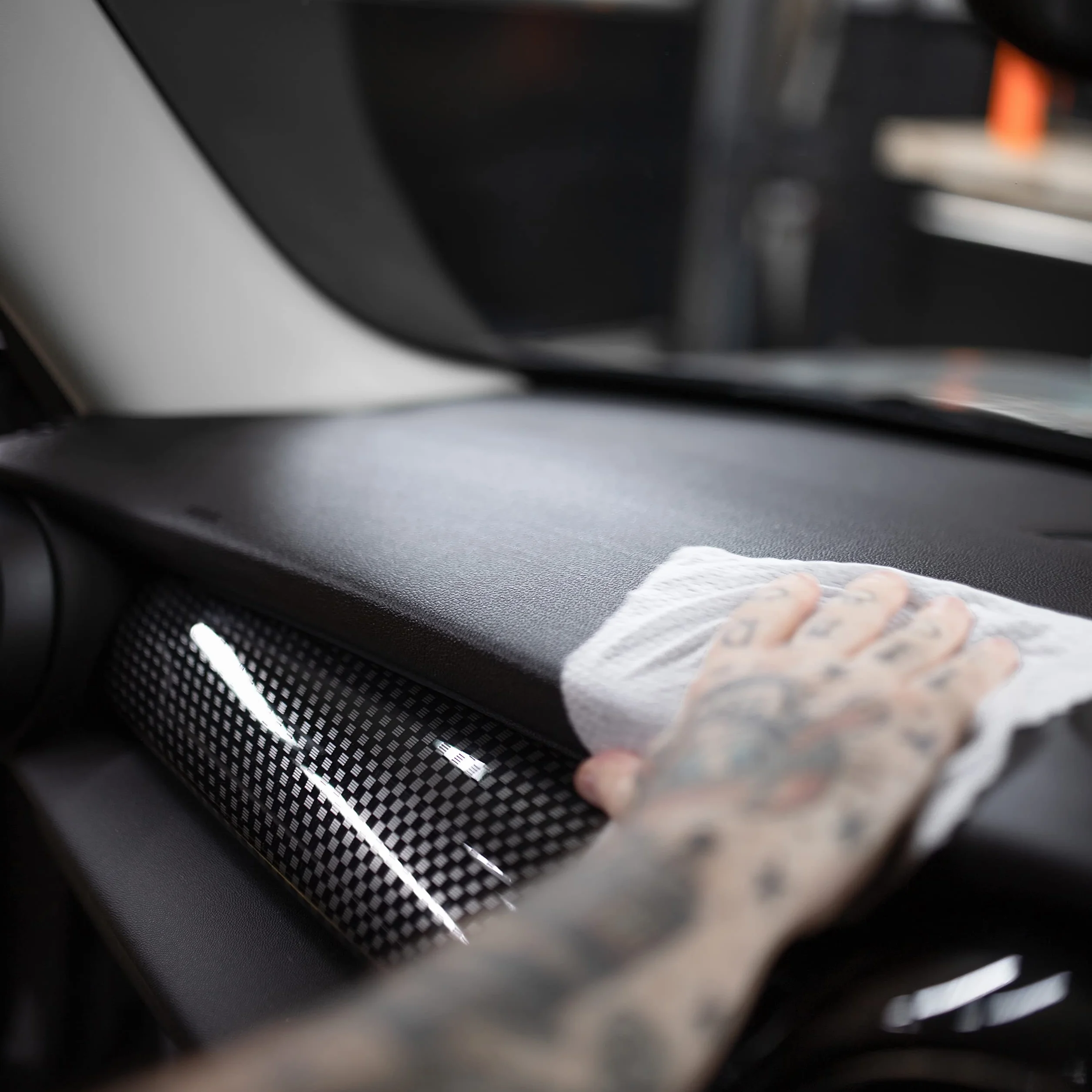 Meguiar's G13600EU Quik chusteczki do czyszczenia detali wewnętrznych 30 sztuk