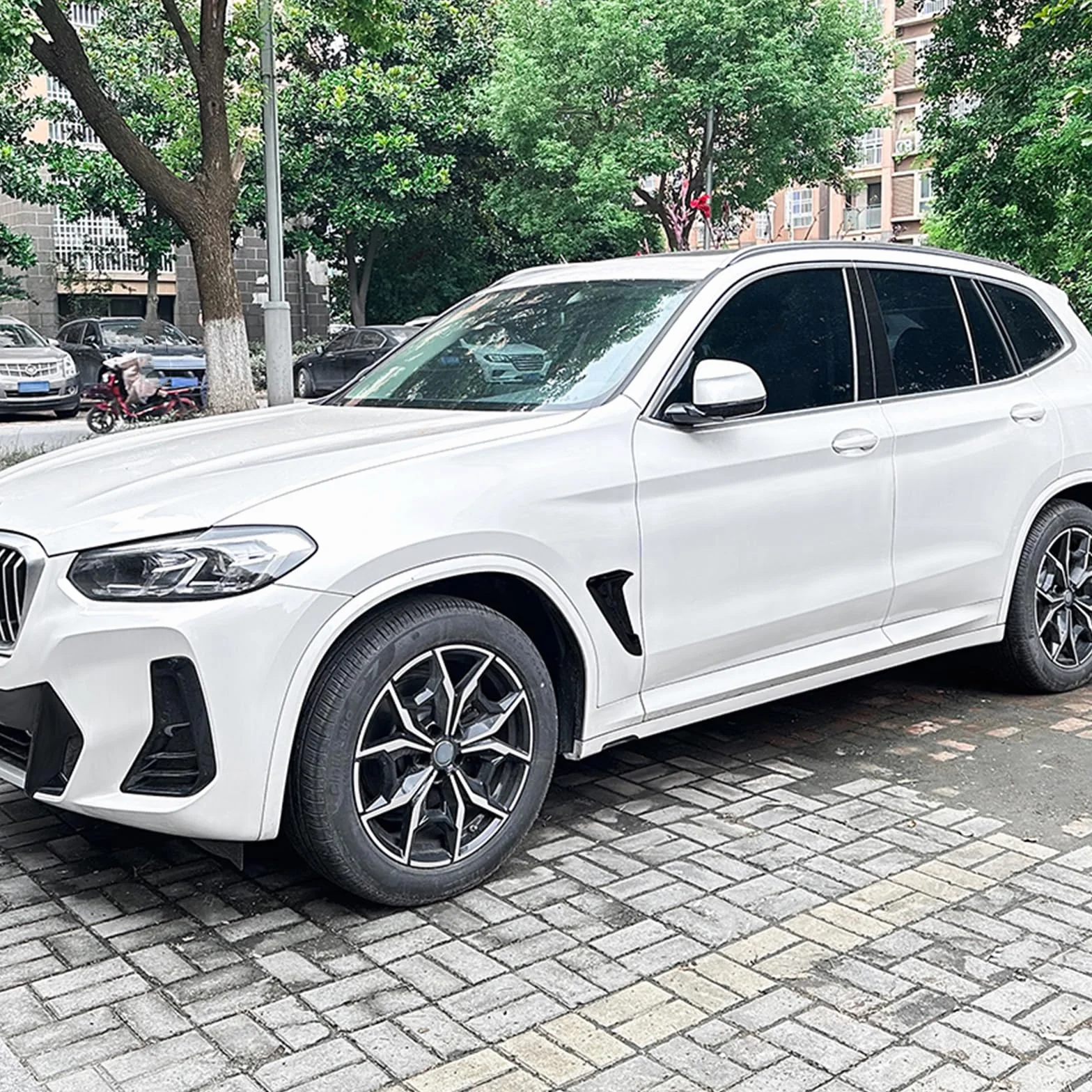 BMW X3 X4 G01 G02 M Sport 2018-2023 błotnik boczny osłona wentylacyjna włókno węglowe czarny