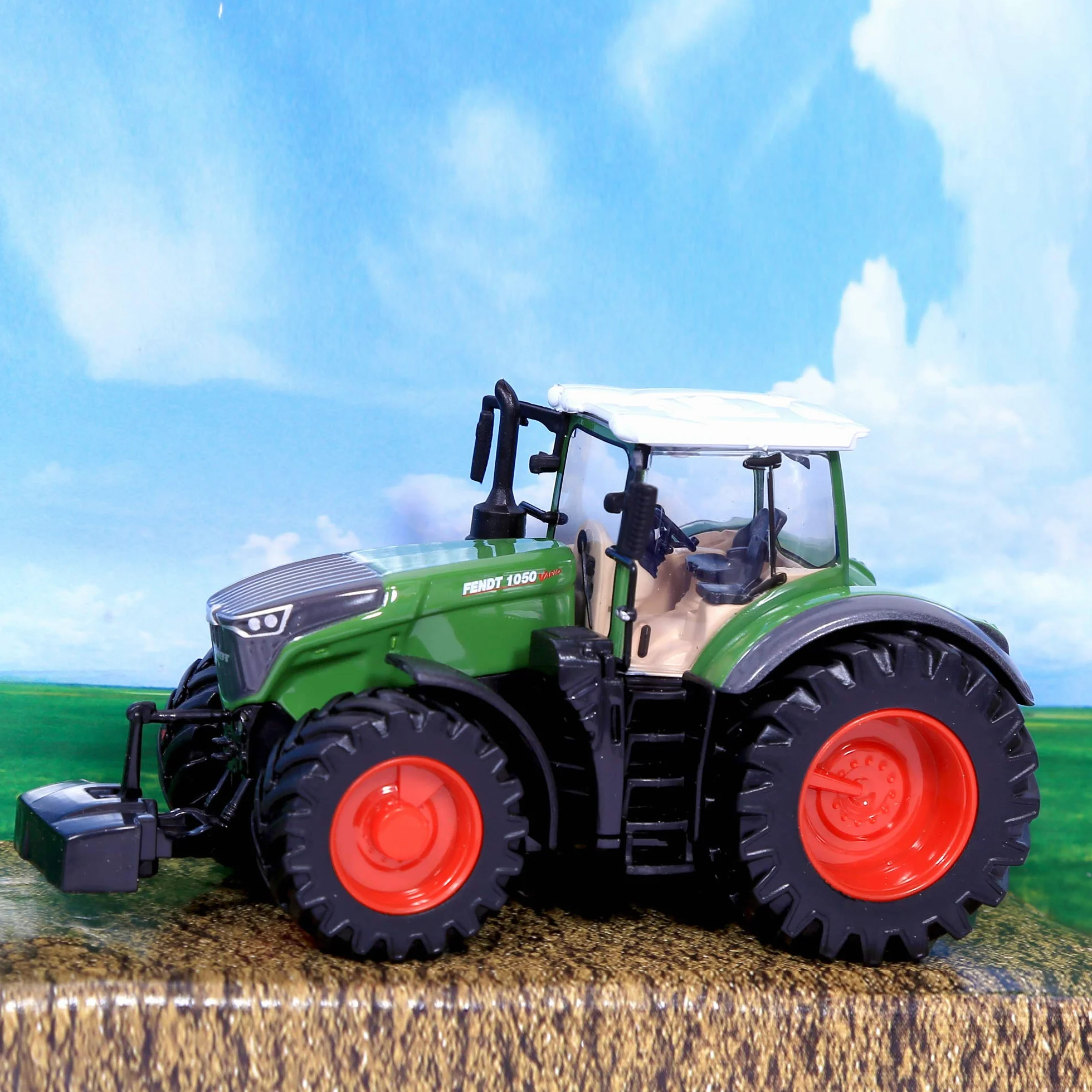 Bburago B18-31611 10 cm FENDT 1000 Vario traktor, zielony