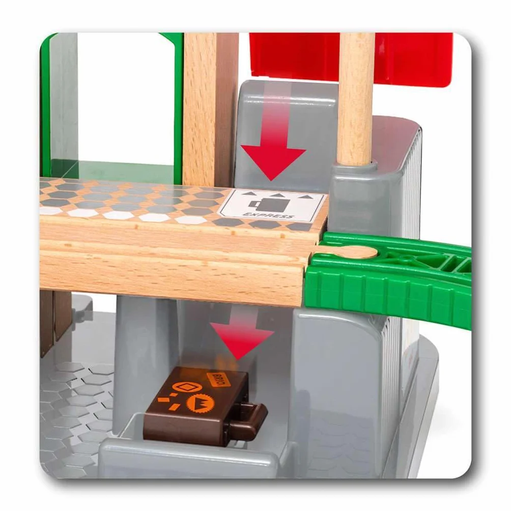 BRIO World 33989 Large City Station Set - Kompleksowy drewniany zestaw pociągów ze stacją transferową - Zalecany od 3 lat