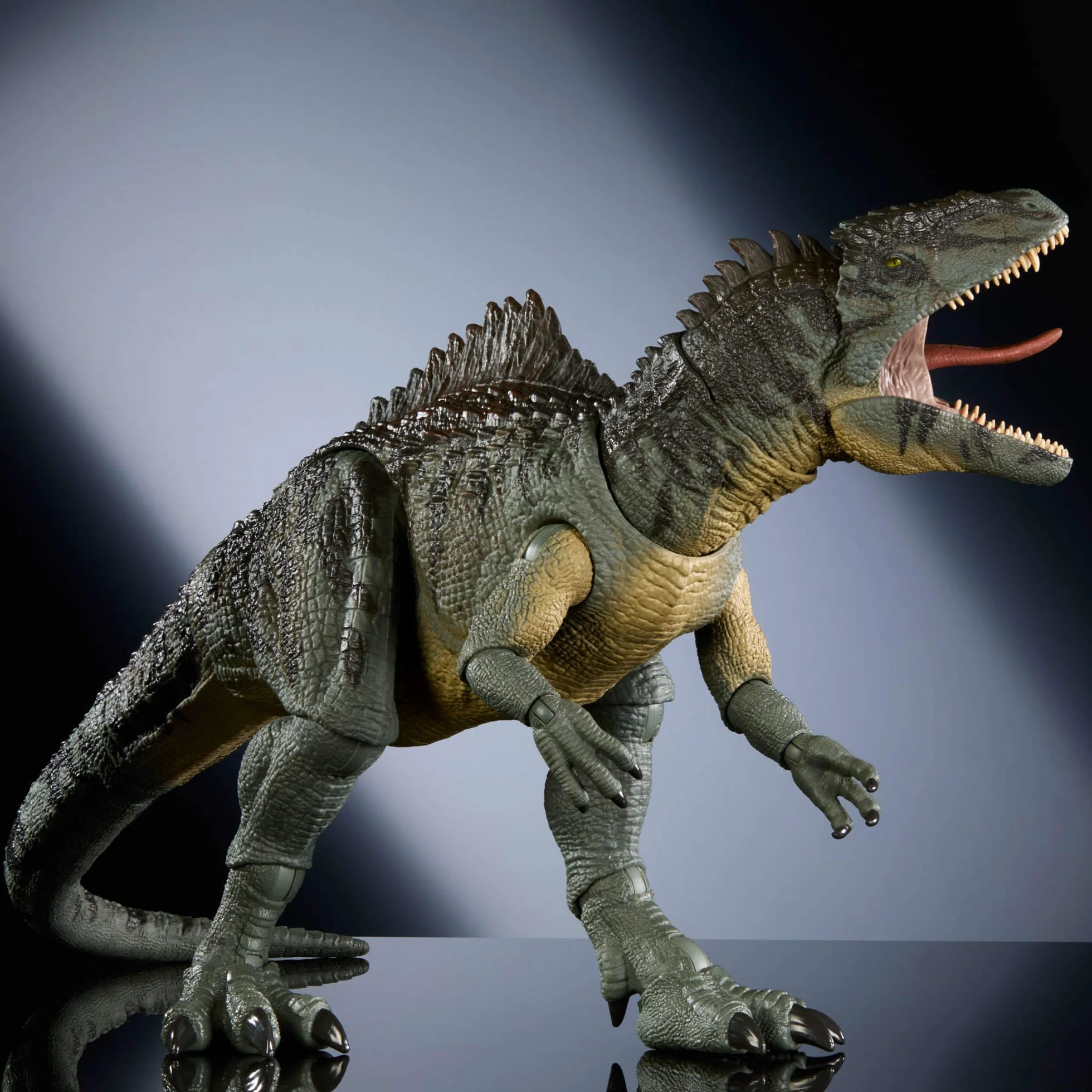 Mattel Jurassic World Giganotosaurus Figurka dinozaura z kolekcji Hammonda, 21 przegubów, szklane oczy, przegubowy ogon i język, HXF57