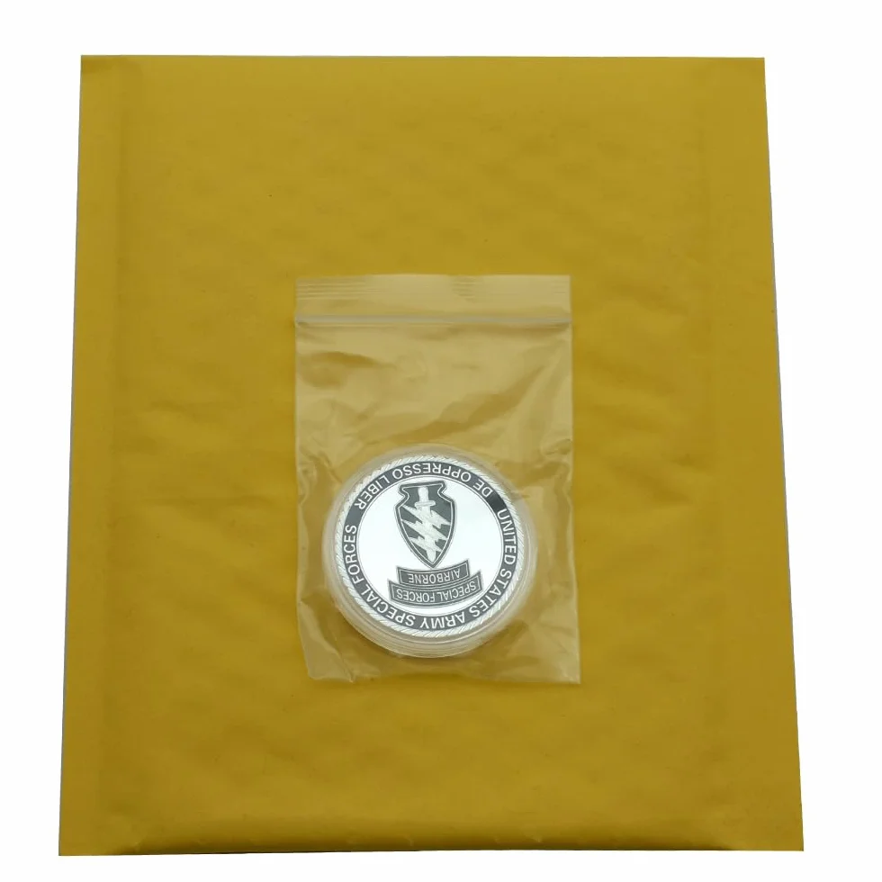 United States Army Special Forces Airborne Challenge Coin 1775 Metalowy medal z plastikowym etui sztuka rzemiosło pamiątka