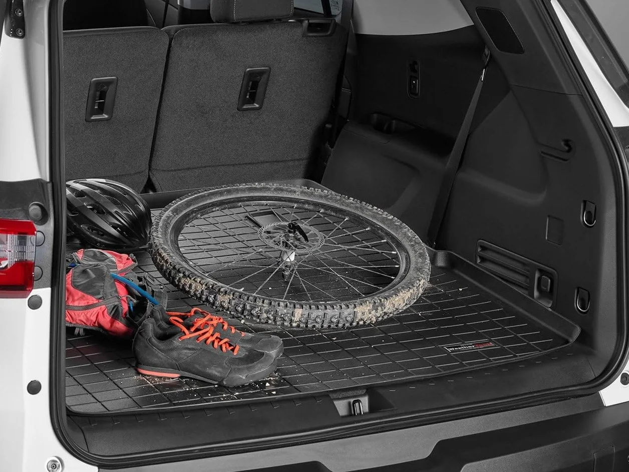 WeatherTech Dywanik do bagażnika pasujący do Jeep Wrangler JL 3 Doors pokrywa 2. rząd od 2018-19 czarny CargoLiner