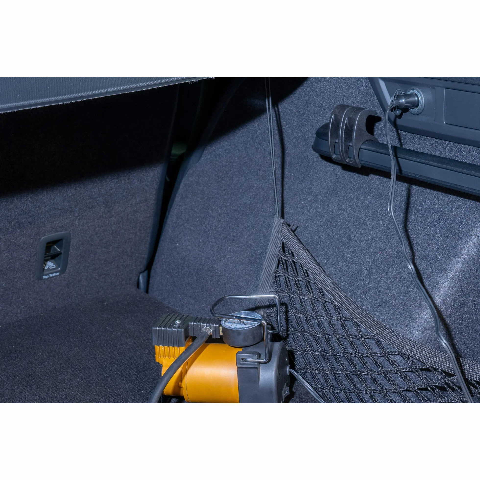 Cartrend kompresor 12V 10 bar 35 l/min metalowa obudowa